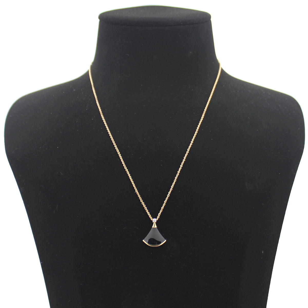 Bvlgari Divas' Dream Diamond Onyx 18K Rose Gold Pendant Necklace