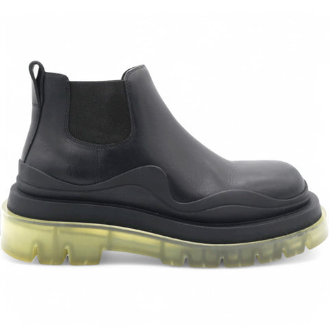 BOTTEGA VENETA Lug Low-Toe Leather Chelsea Boots Size38 