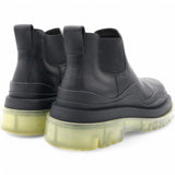 BOTTEGA VENETA Lug Low-Toe Leather Chelsea Boots Size38 