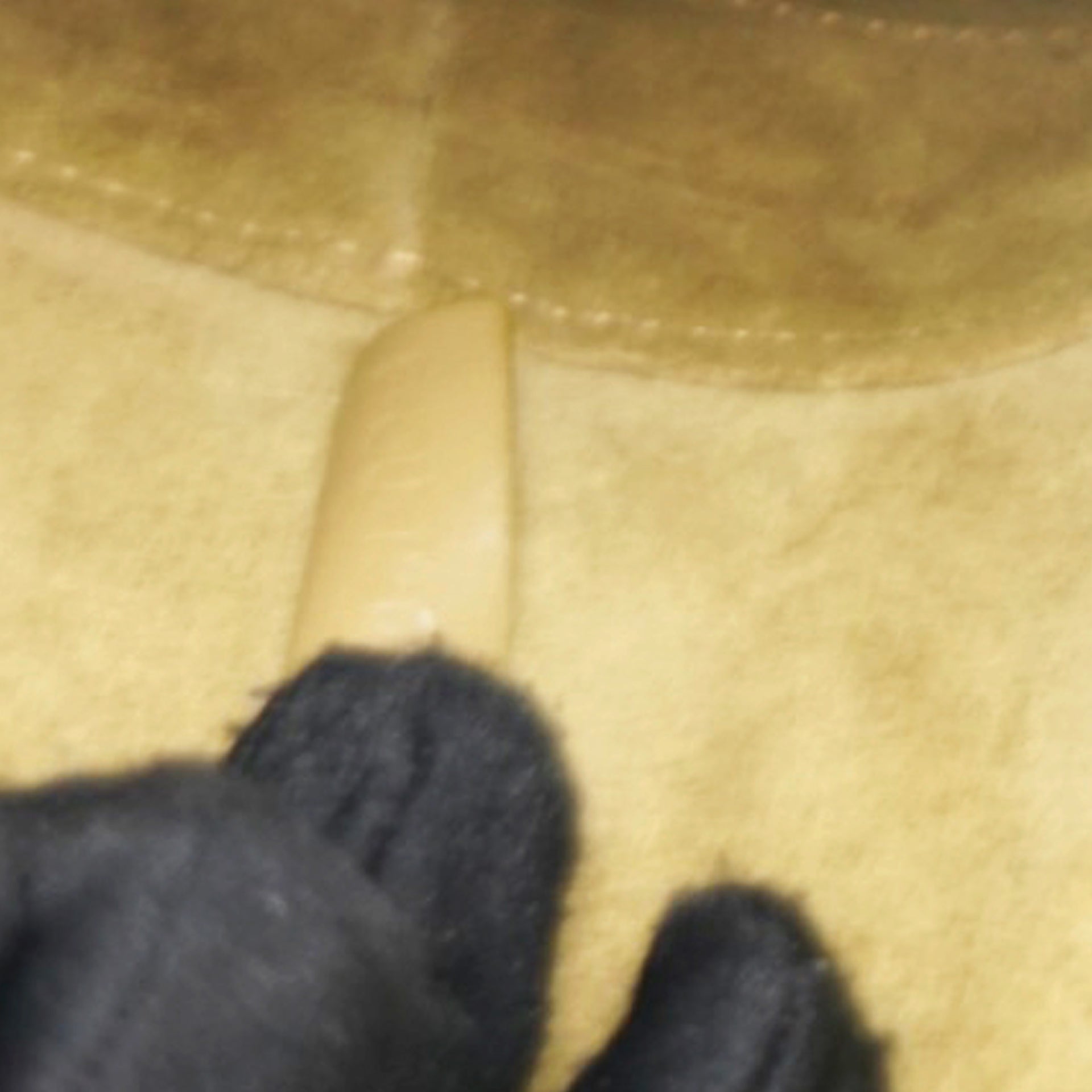  CELINE Smooth Calfskin Cuir Triomphe Bucket Bag Tan 