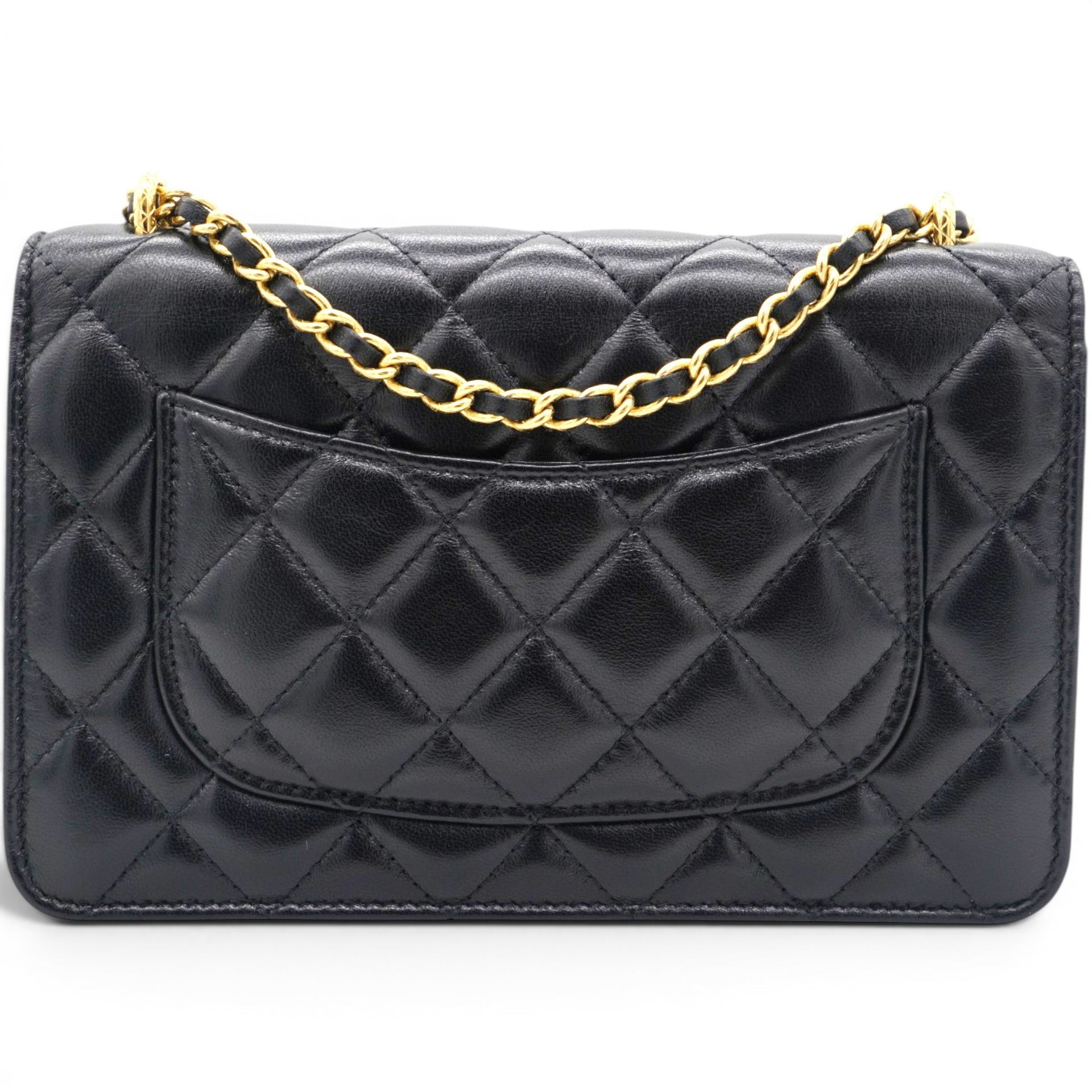 CHANEL Black Quilted Leather Trendy CC Wallet On Chain 