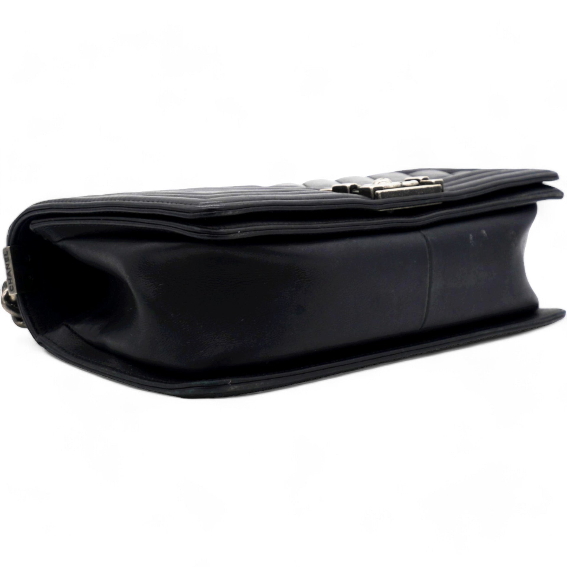 CHANEL Calfskin Chevron Medium Boy Flap  