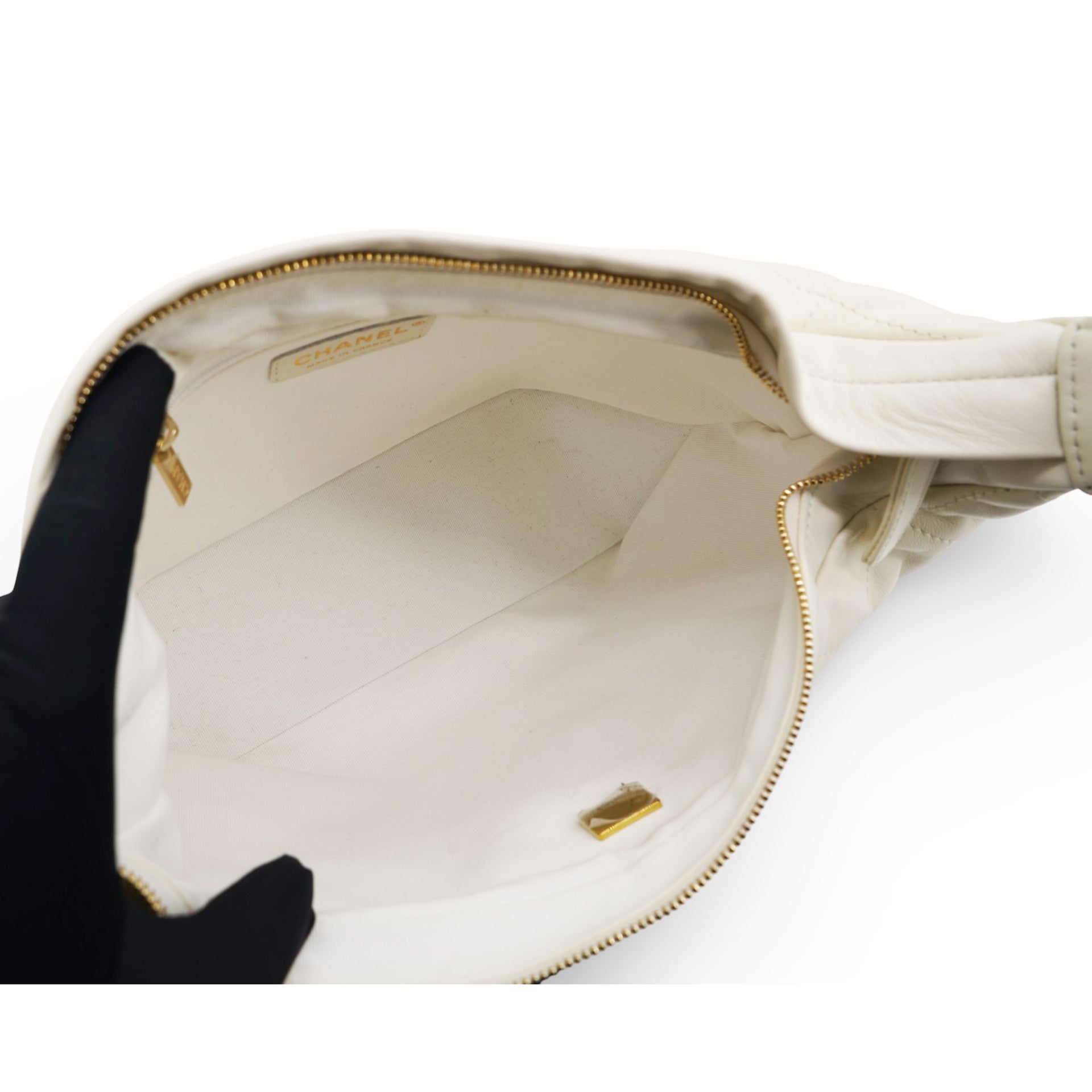 CHANEL Calfskin Quilted Daily Hobo White