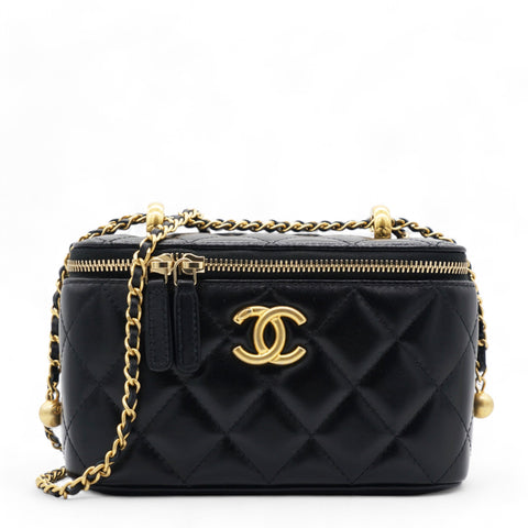  CHANEL Lambskin Quilted Small Pearl Crush Vanity Case With Chain Black 