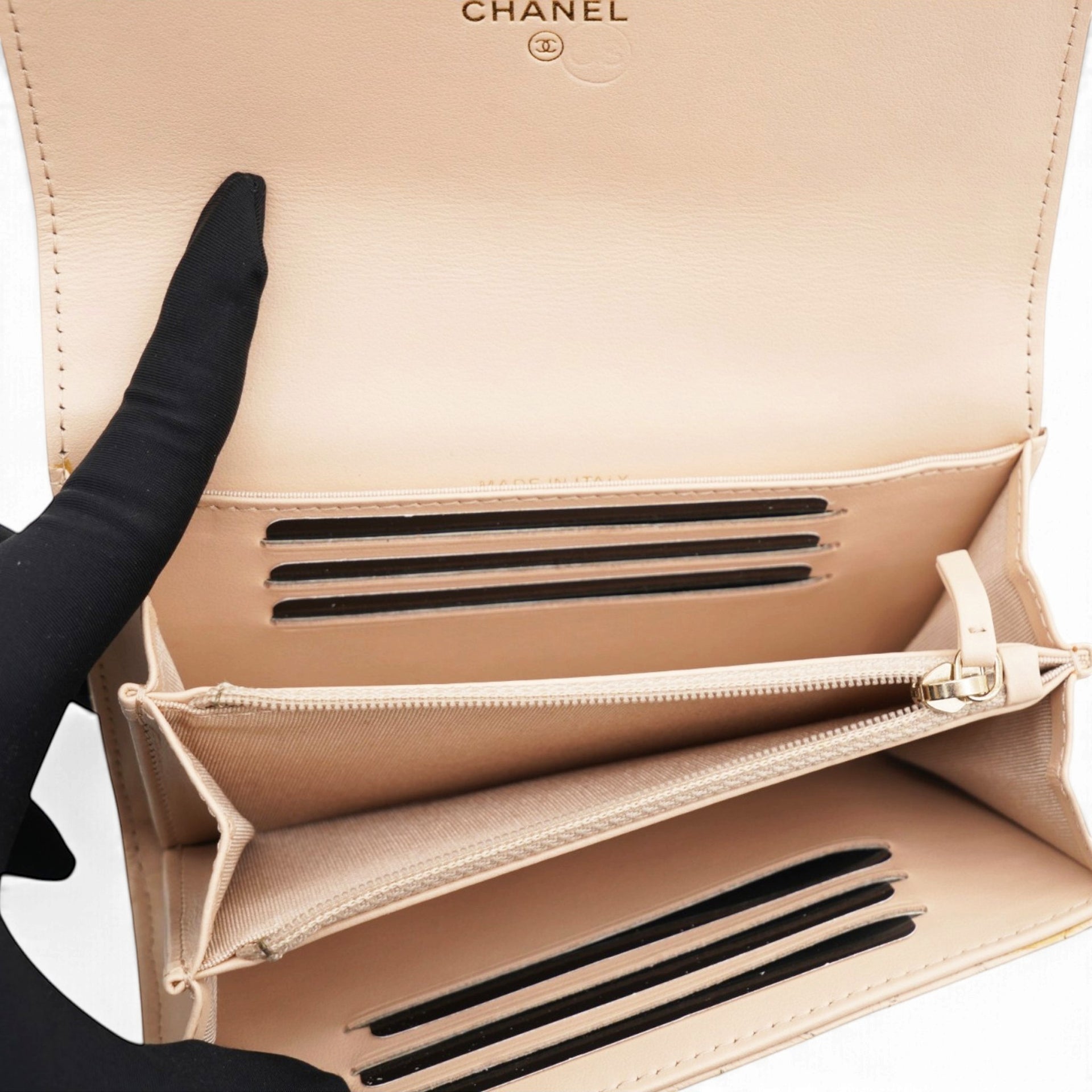 CHANEL Reissue Wallet Compact Beige 