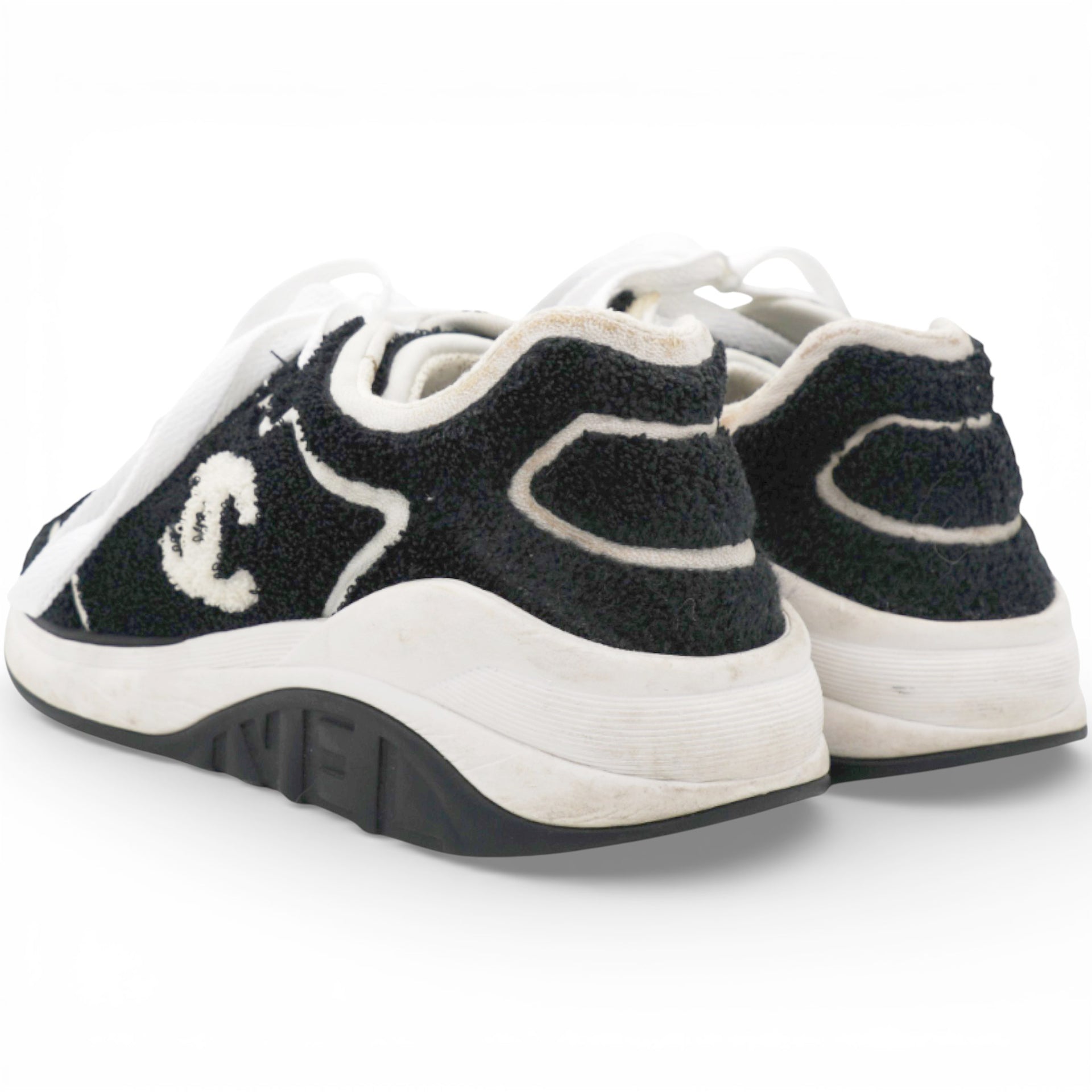 Chanel Black Suede And Tweed CC Low Top Sneakers Size37.5