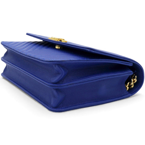 Chanel Boy Clutch With Chain Chervon Lambskin Blue 