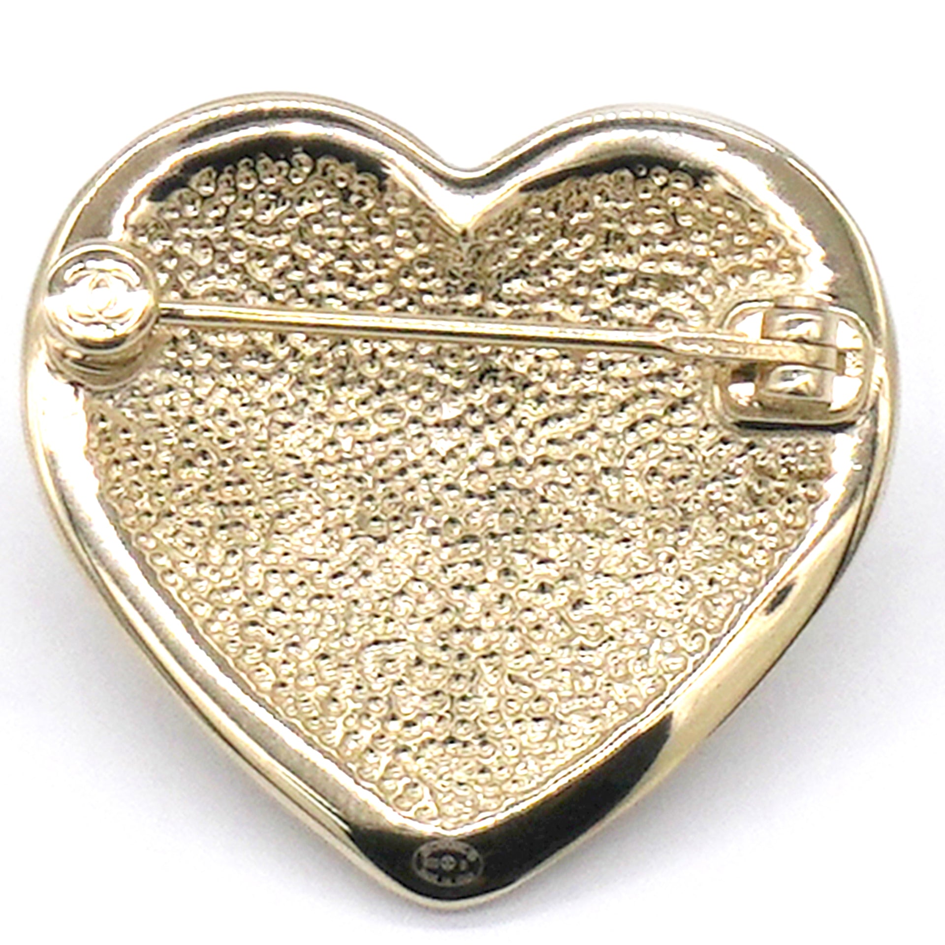 Chanel CC Heart Metal Gold Brooch