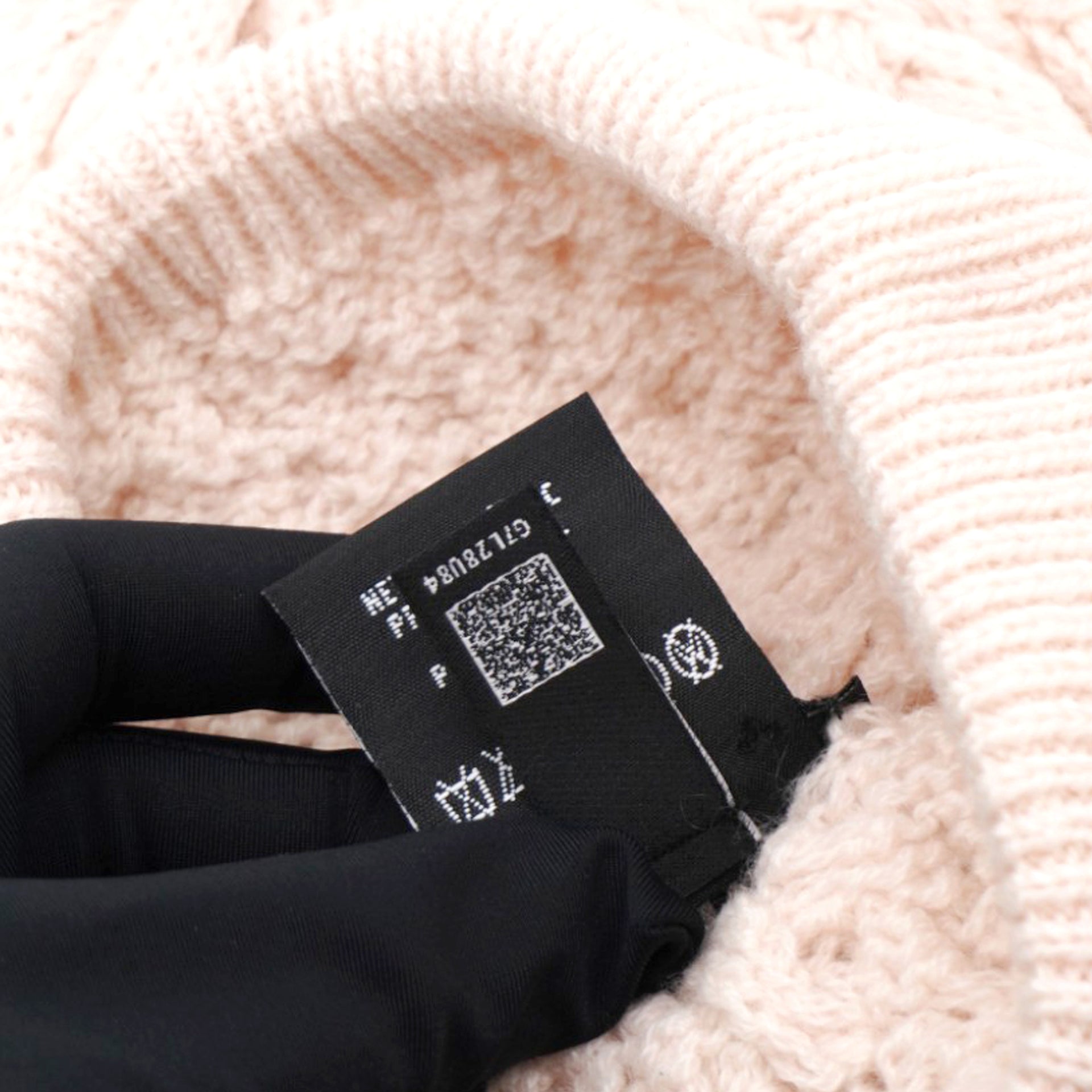 Chanel Cashmere CC Beanie Hat Pink 