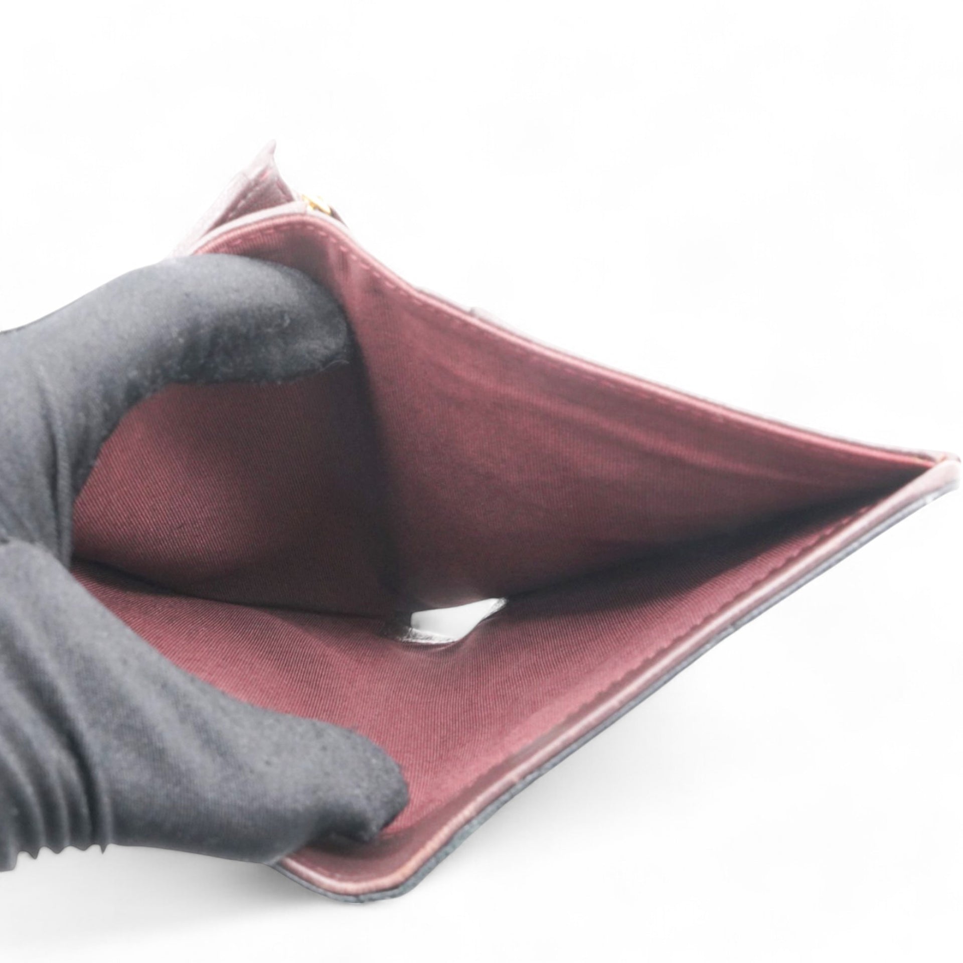  Chanel Lambskin Quilted Yen Wallet Black 