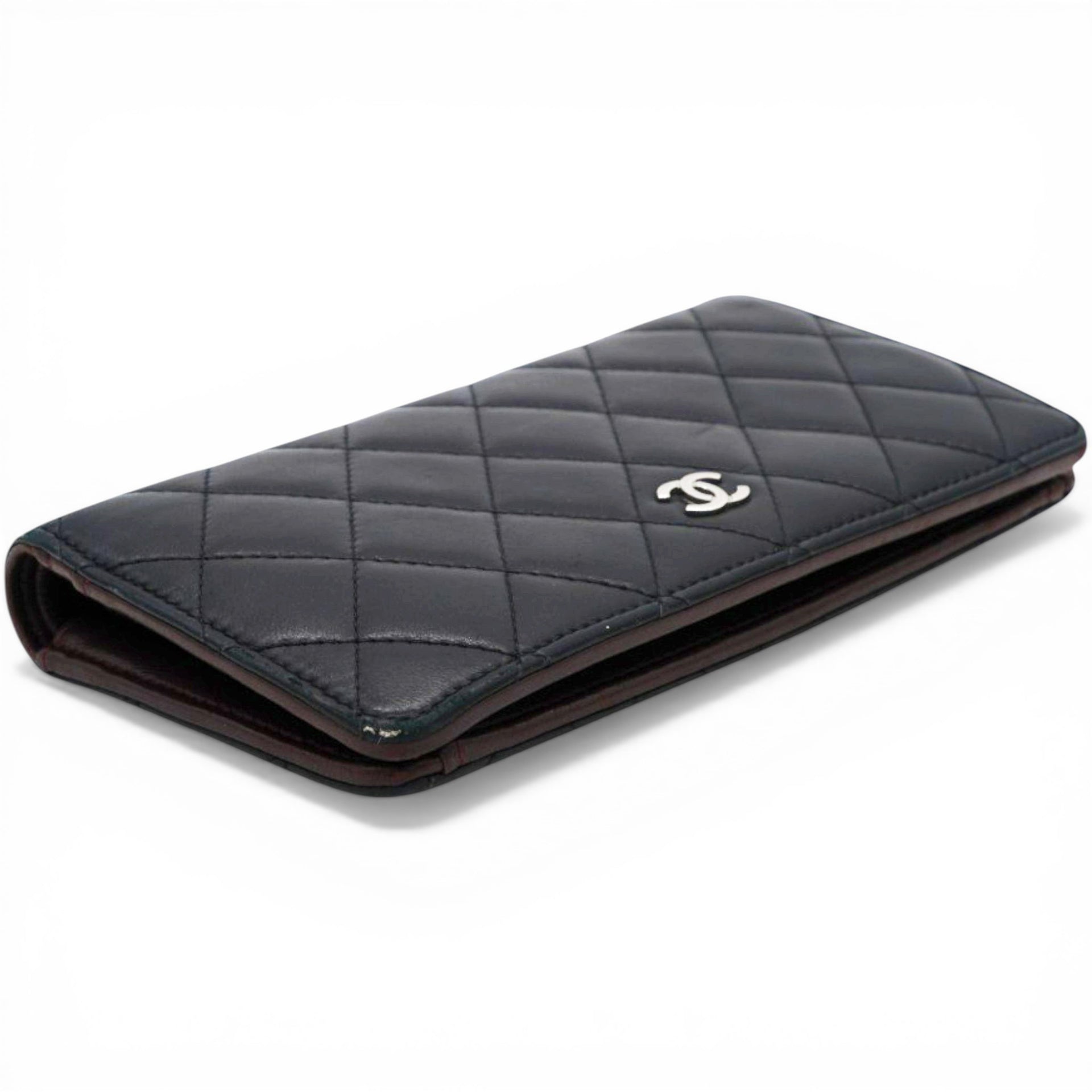 Chanel Lambskin Quilted Yen Wallet Black 