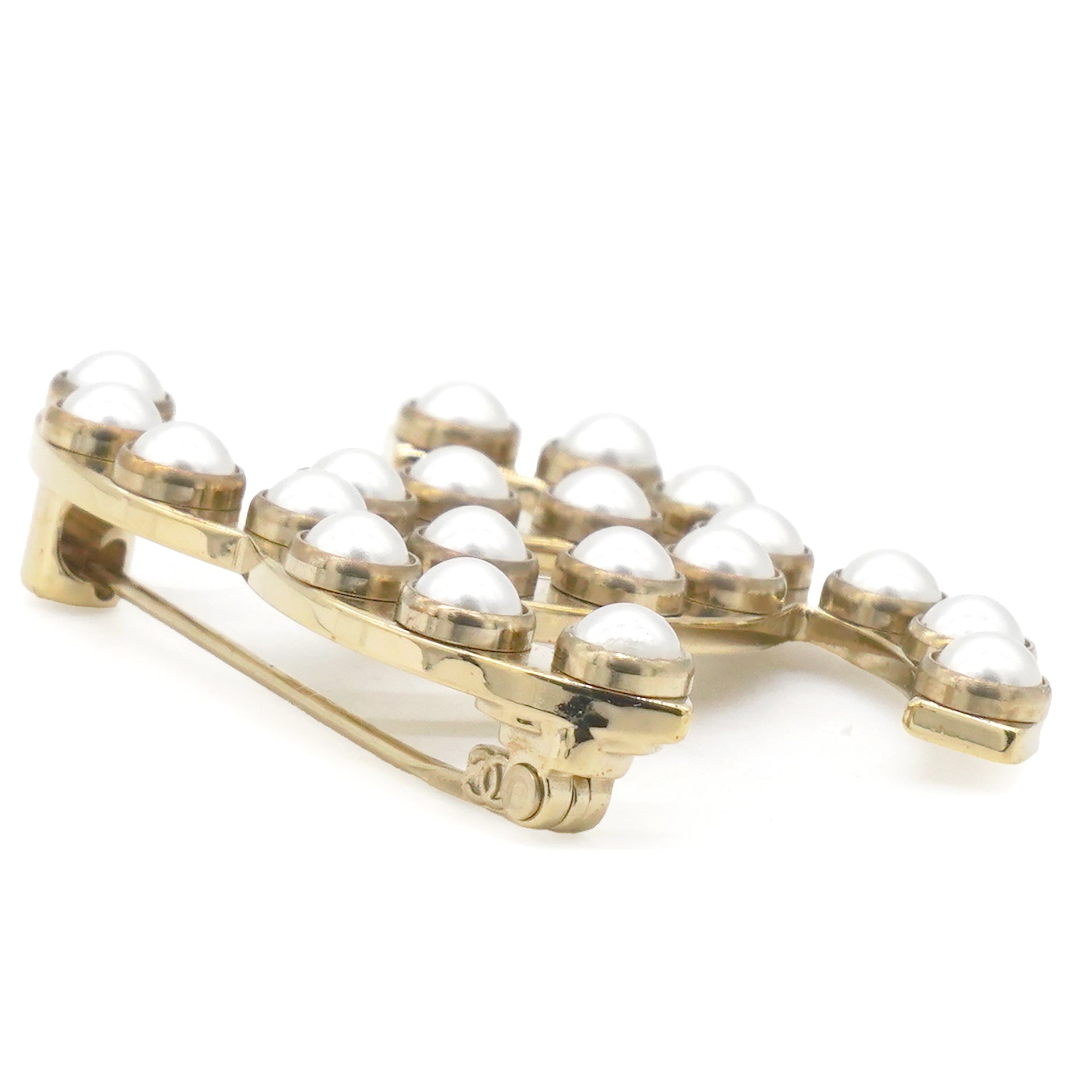Chanel Pearl CC Brooch Gold 