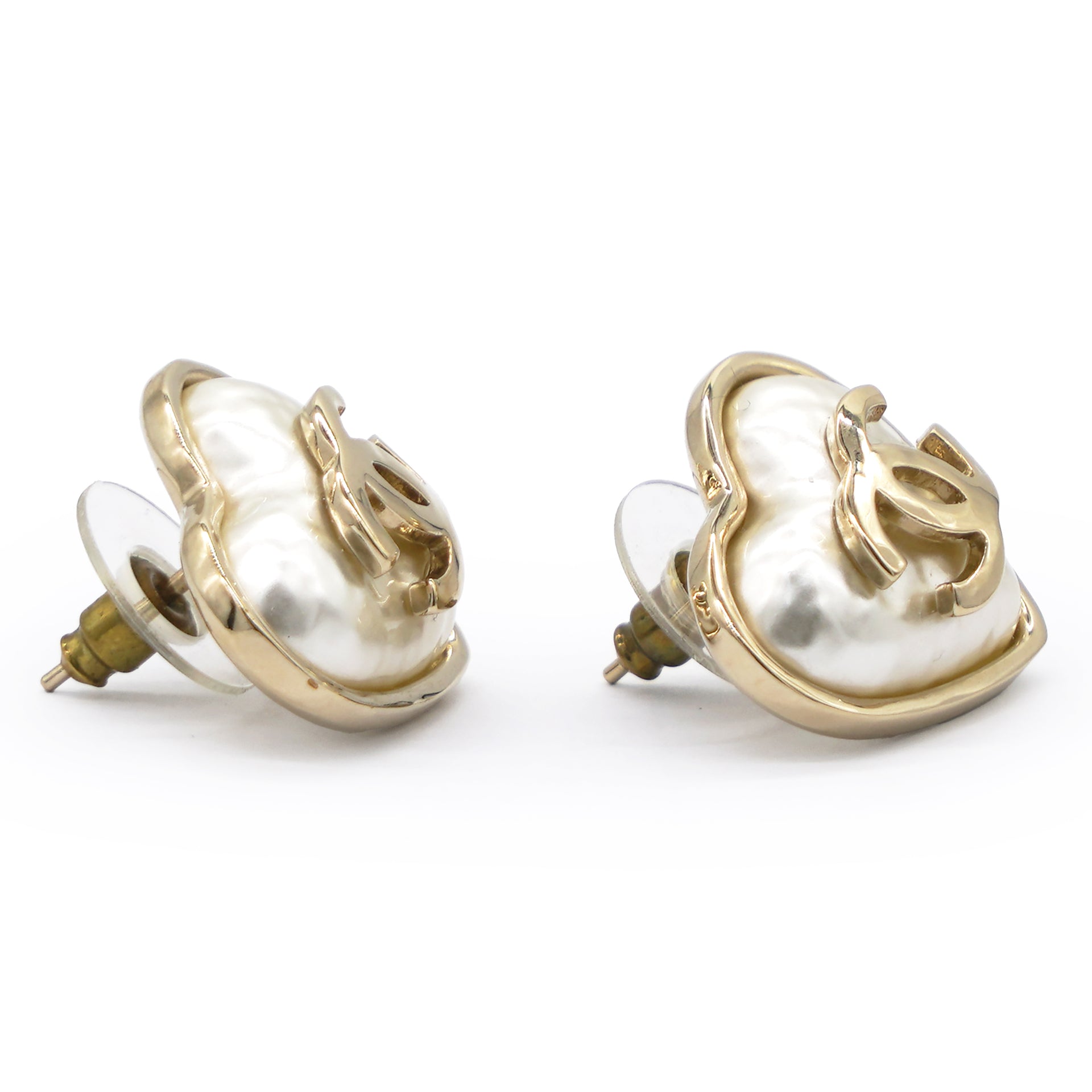 Chanel Pearl CC Heart Earrings Gold