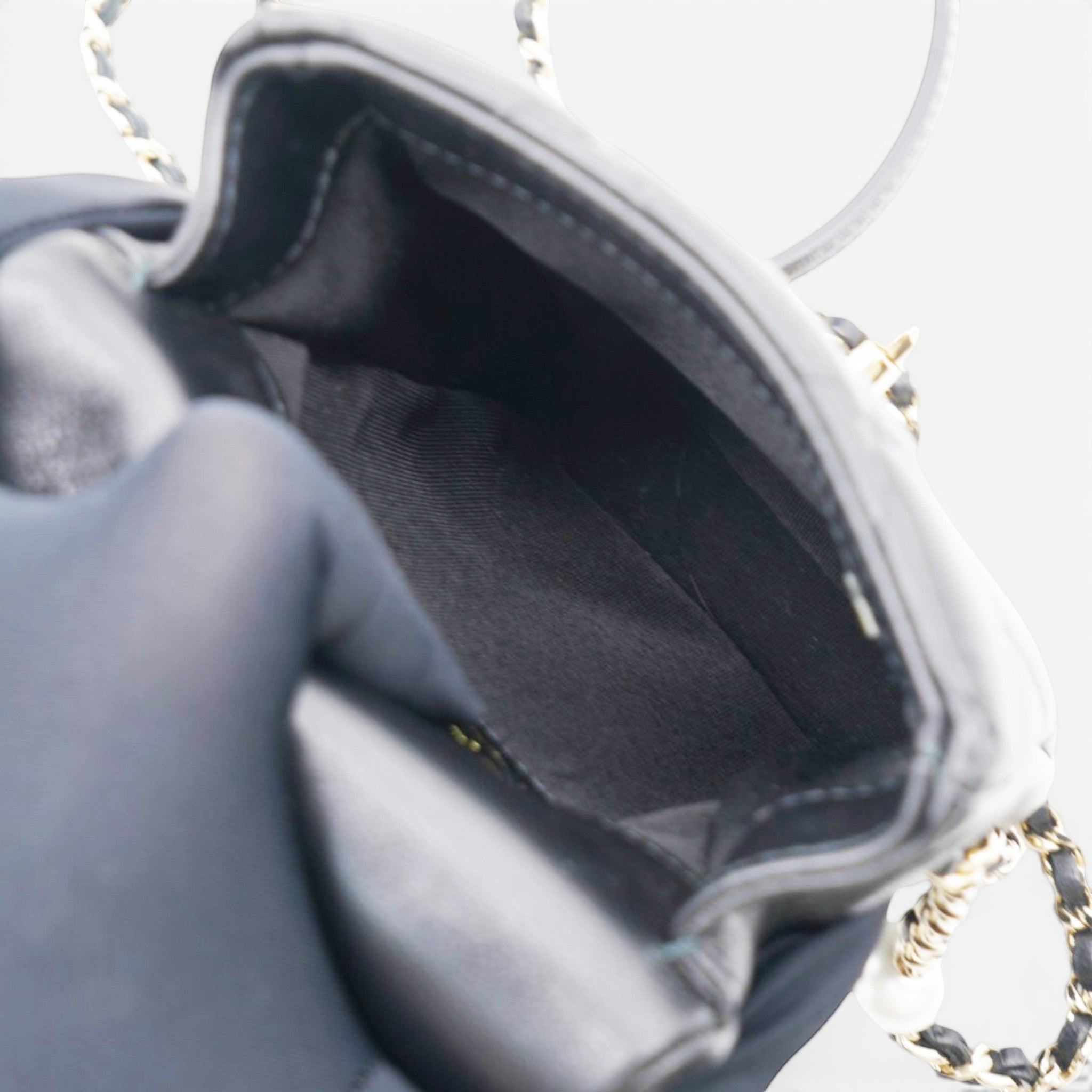 Chanel Phone Holder With Pearl Chain 