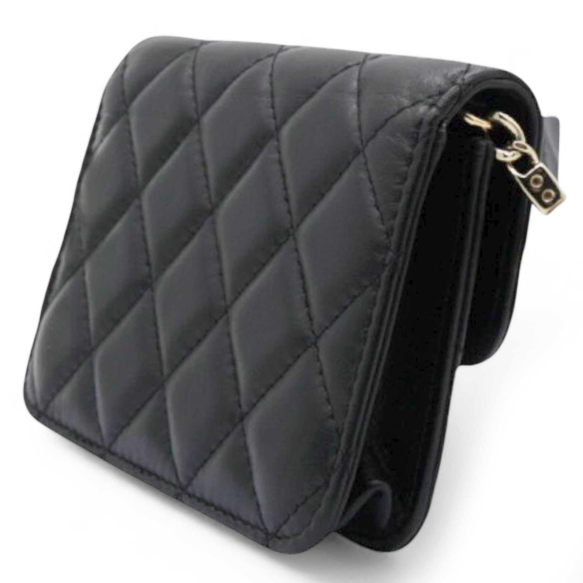 Chanel  Quilted Maxi Pearls Card Holder Flap With Chain Black 