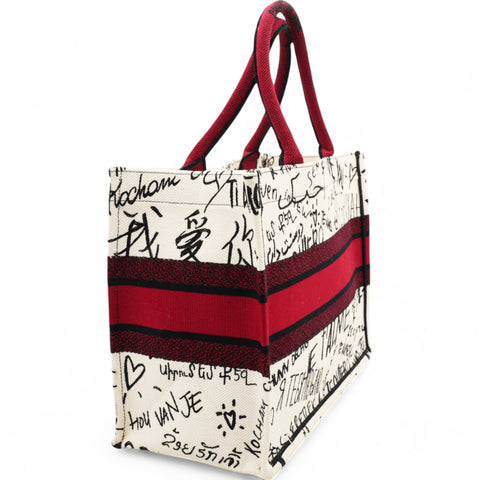  Christian Dior Canvas Embroidered Medium Dioramour Graffiti Book Tote Latte Multicolor 