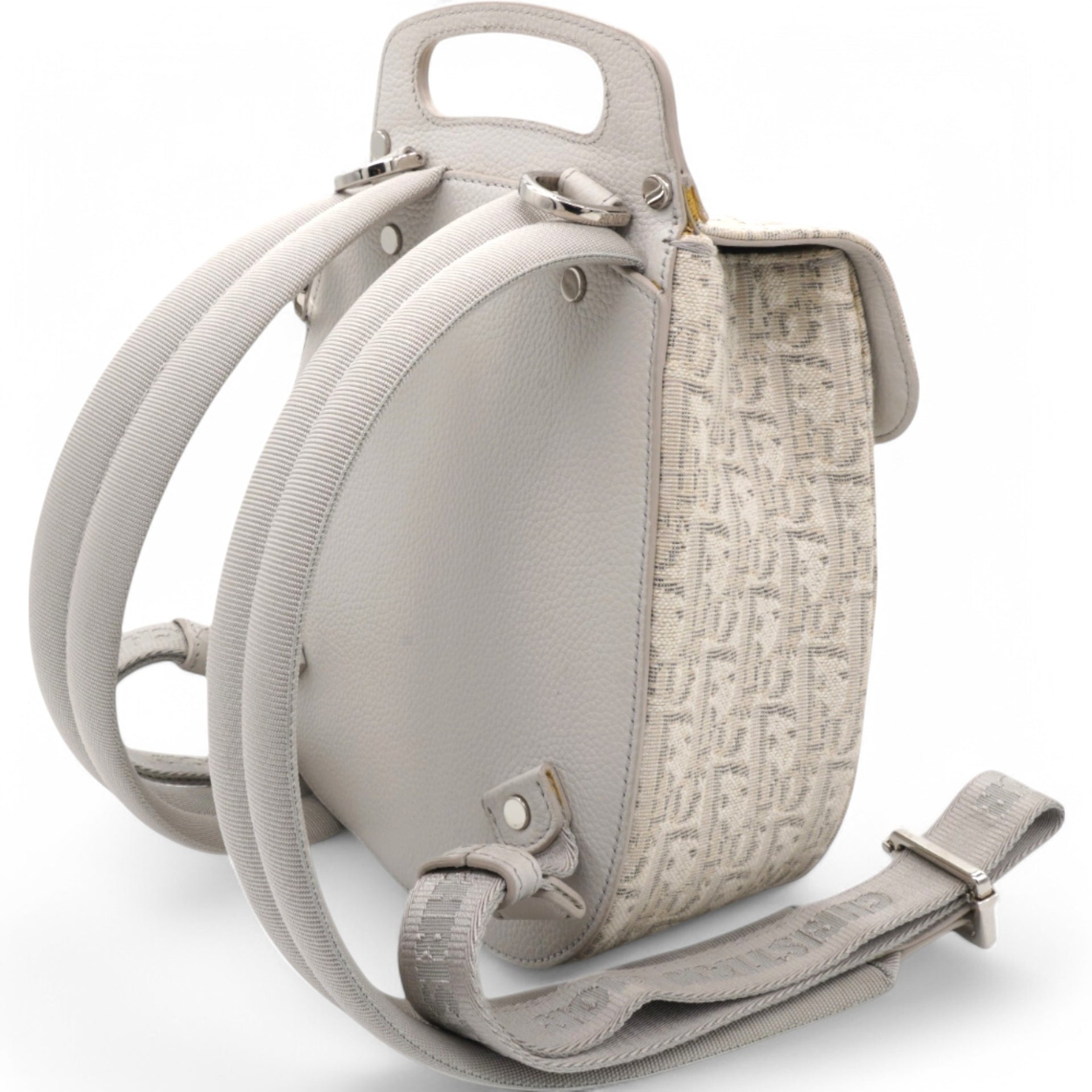 Christian Dior HOMME Oblique Jacquard Calfskin Mini Saddle Backpack Beige – STYLISHTOP
