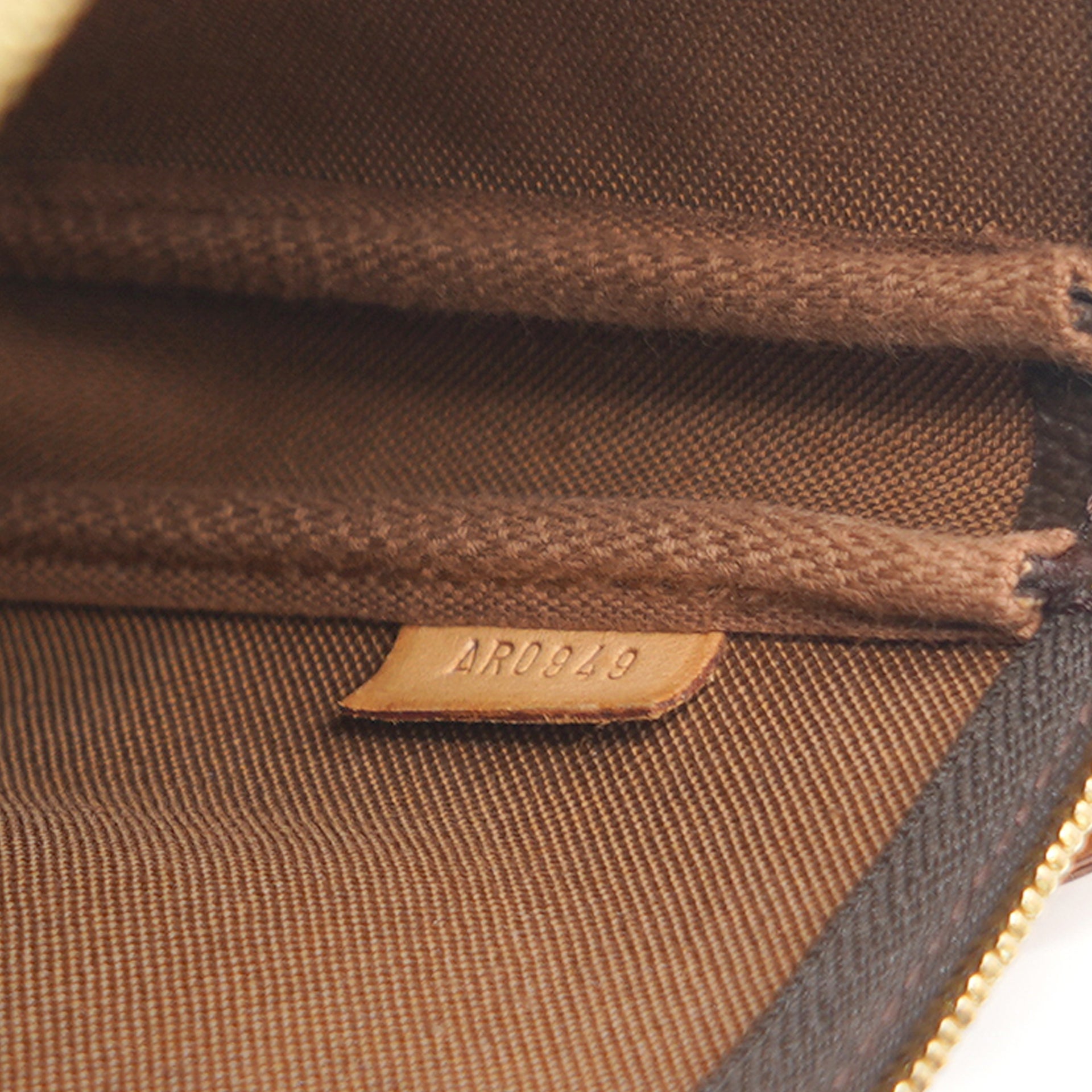 Louis+Vuitton+Pochette+Accessoires+Pouch+Brown+Leather for sale online