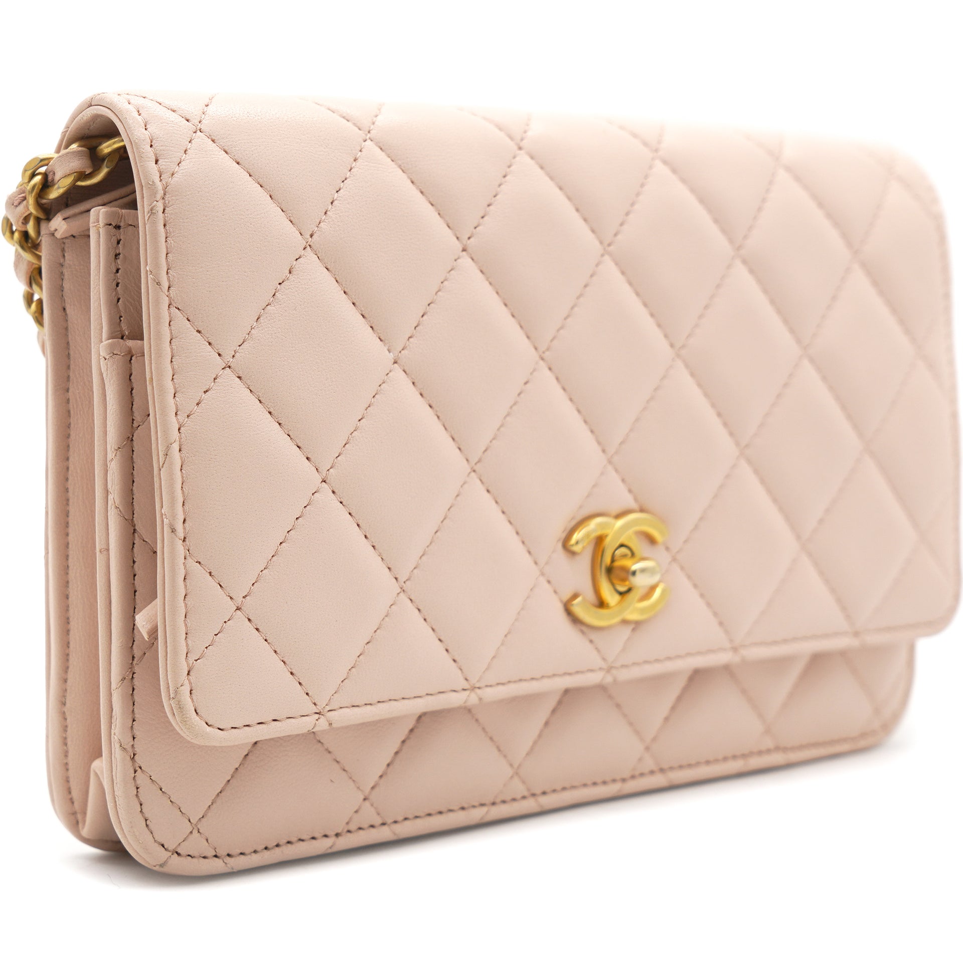 CHANEL Gradient Metallic Lambskin Quilted Like A Wallet Wallet On Chain WOC  Gold Pink 1295277