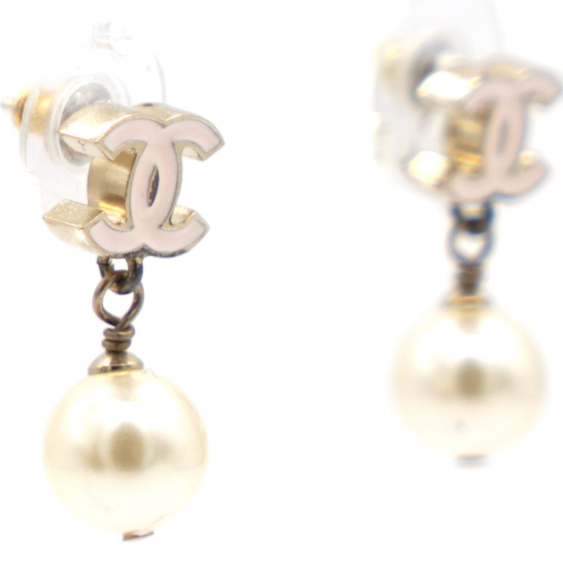 Chanel CC Large Drop Earrings – Dandelion Antiques