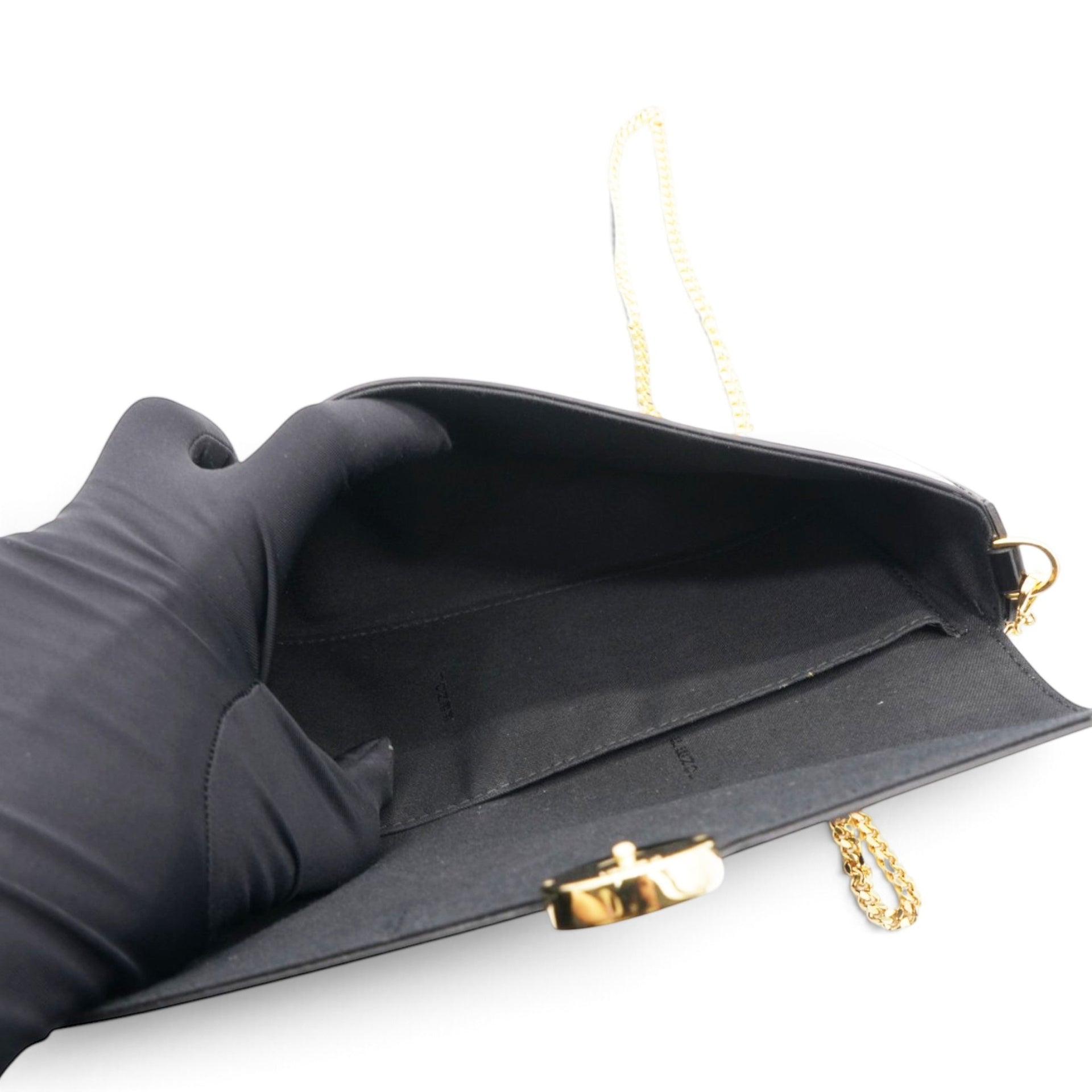 Vitello Cruise F is Fendi Envelope Wallet on Chain with Pouches Black