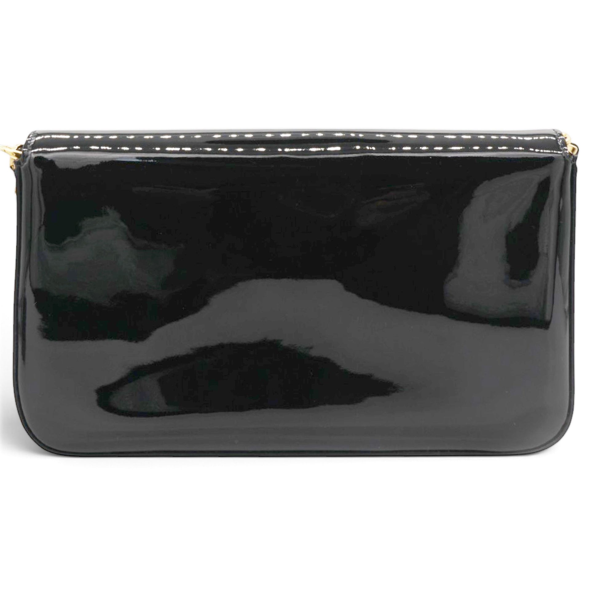 Vitello Cruise F is Fendi Envelope Wallet on Chain with Pouches Black