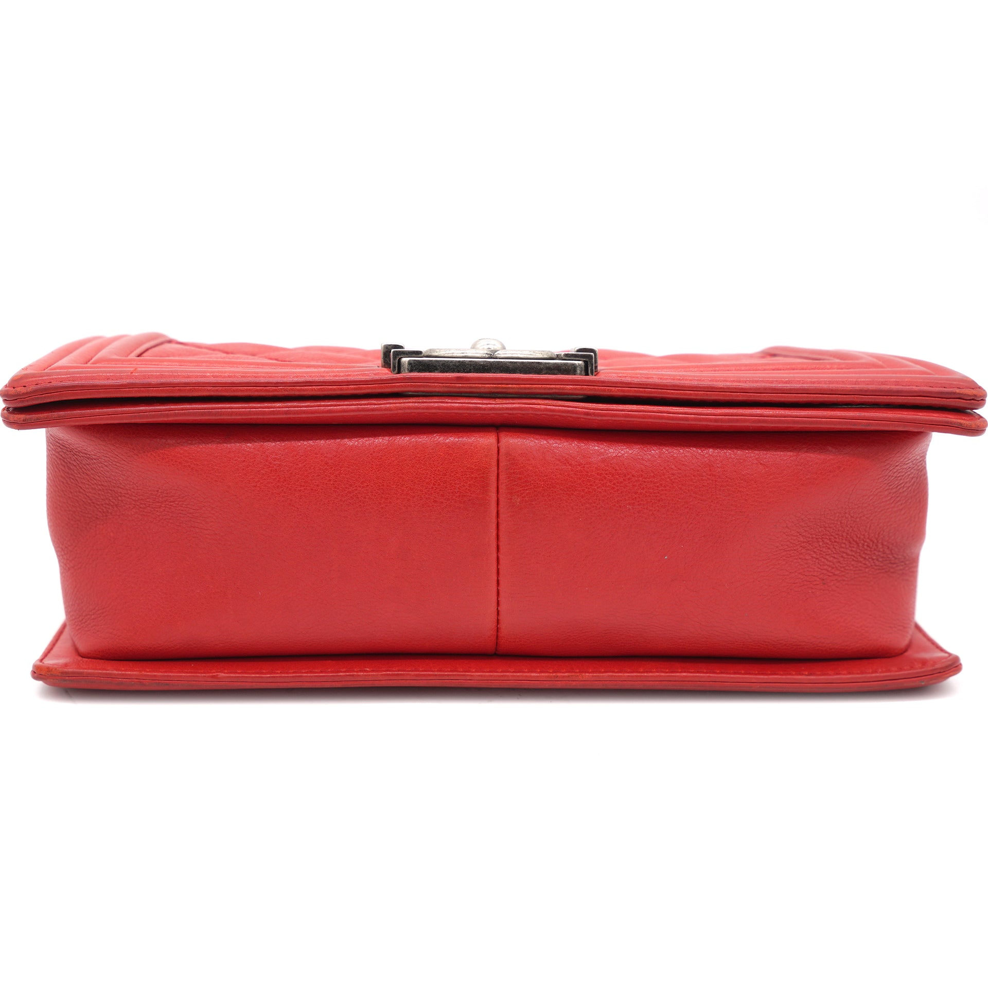 Quilted Medium Boy Bag Calfskin Red Ruthenium Hardware