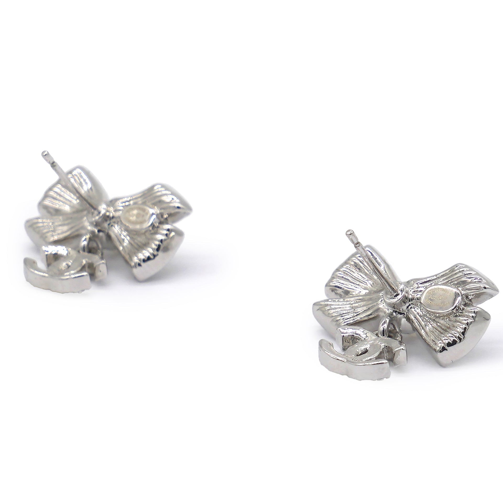 Silver Ribbon Row CC Crystal Piercing Earrings
