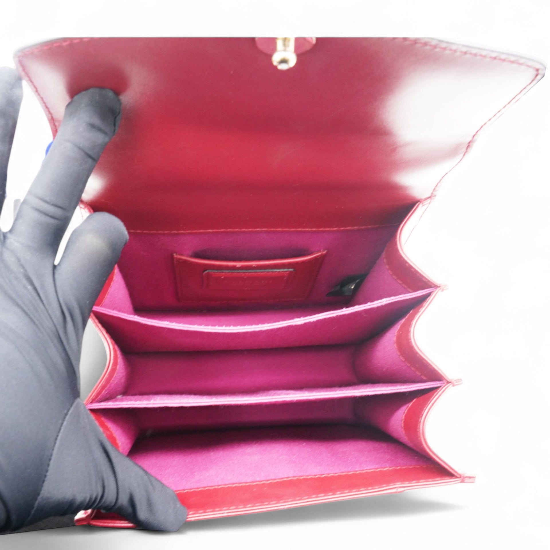 Serpenti Forever Shoulder Bag Red