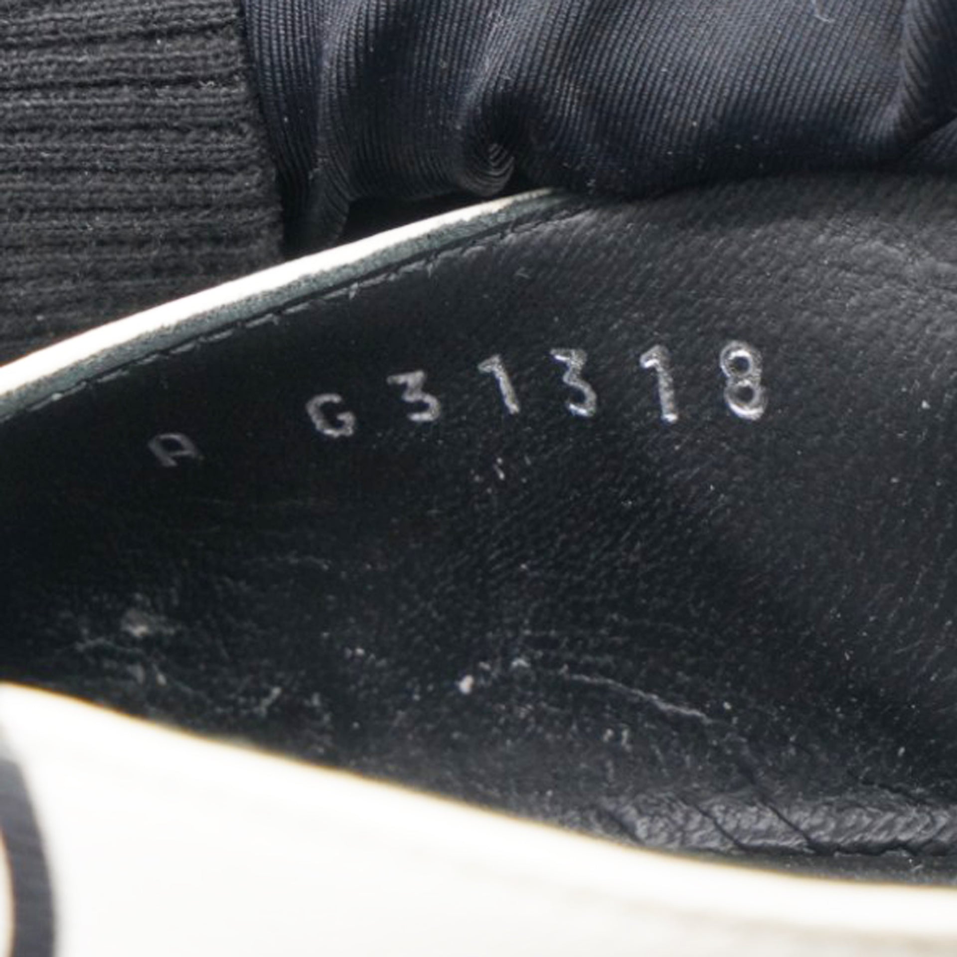 Printed Lambskin Cap Toe CC Slingback Pumps Black White Size37.5