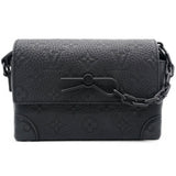 Taurillon Monogram Steamer Wearable Wallet Black