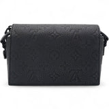 Taurillon Monogram Steamer Wearable Wallet Black