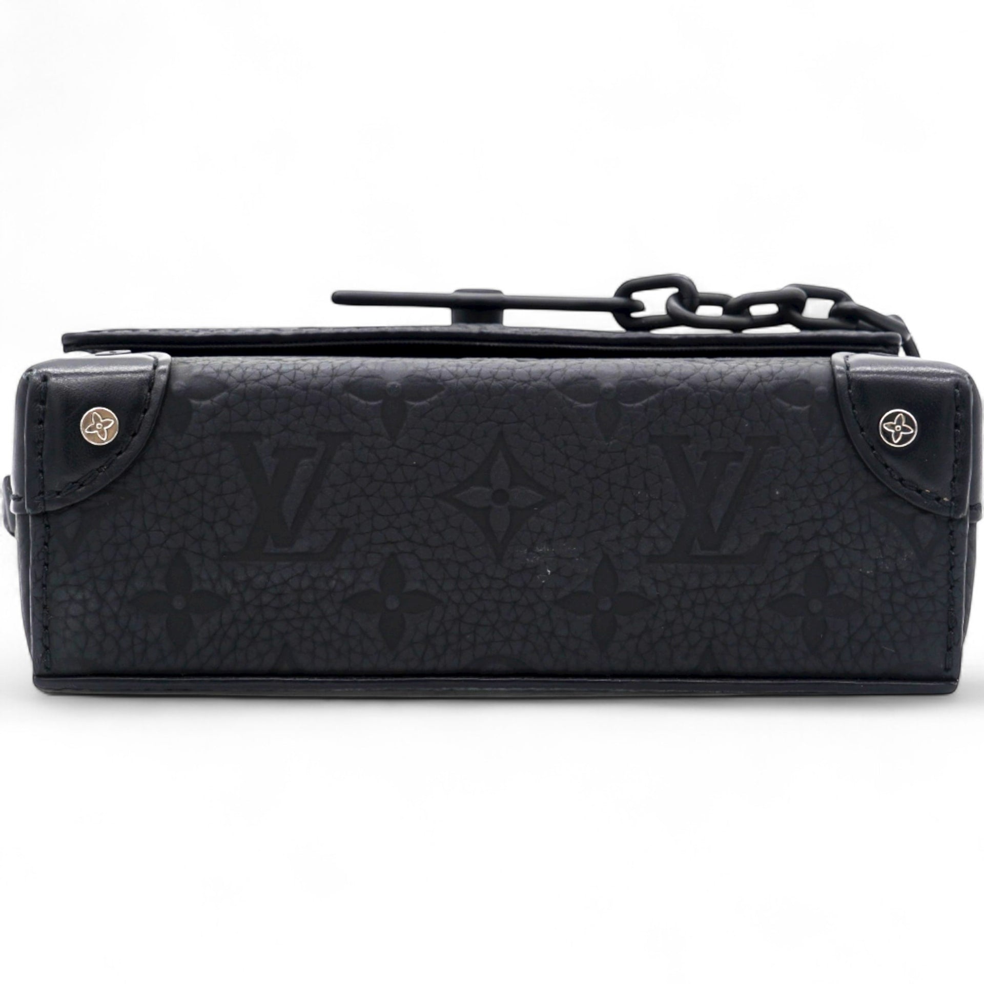 Taurillon Monogram Steamer Wearable Wallet Black