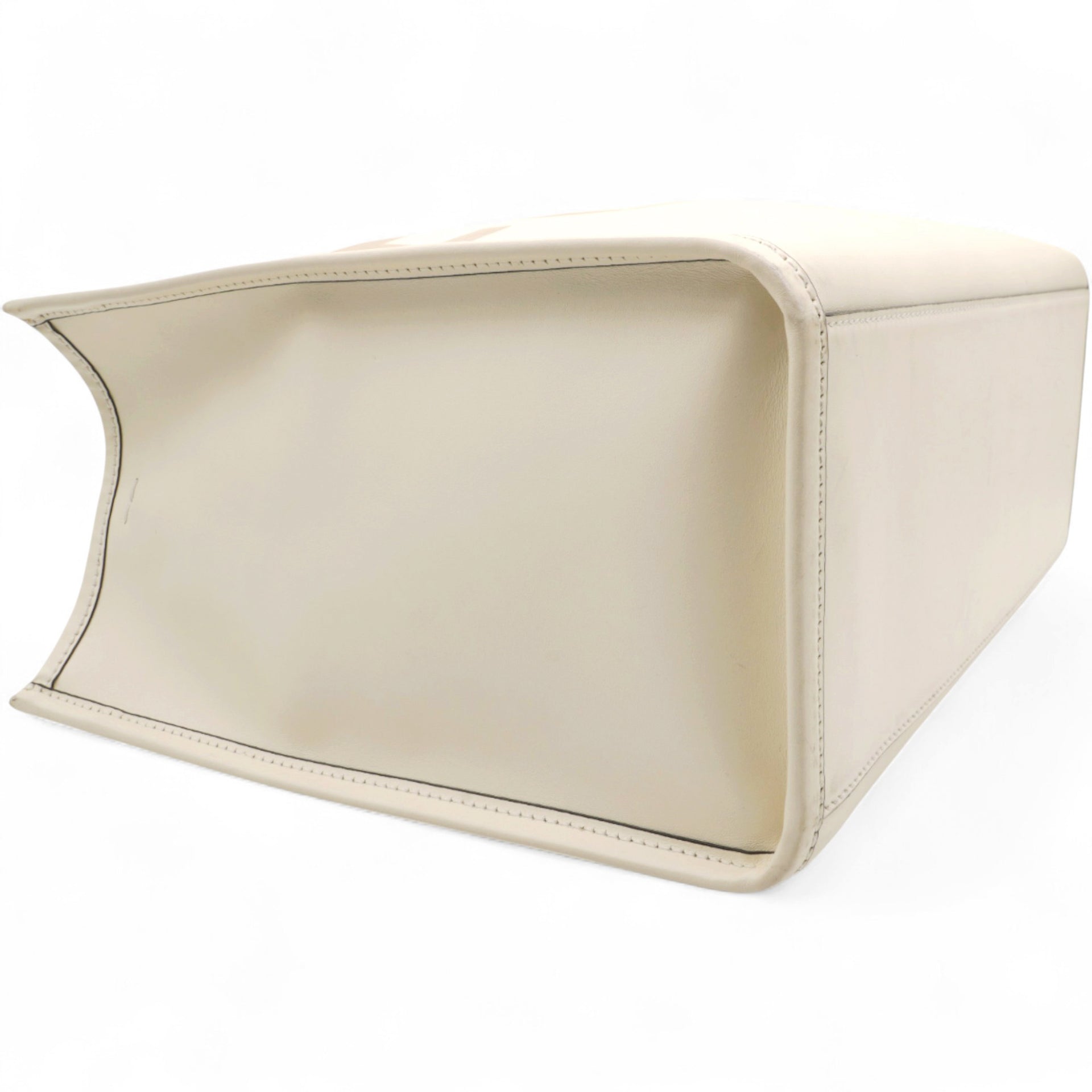 Vitello King Plexiglass Logo Embossed Medium Fendi Sunshine Shopper Tote