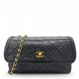 Matelasse Shoulder Bag Black