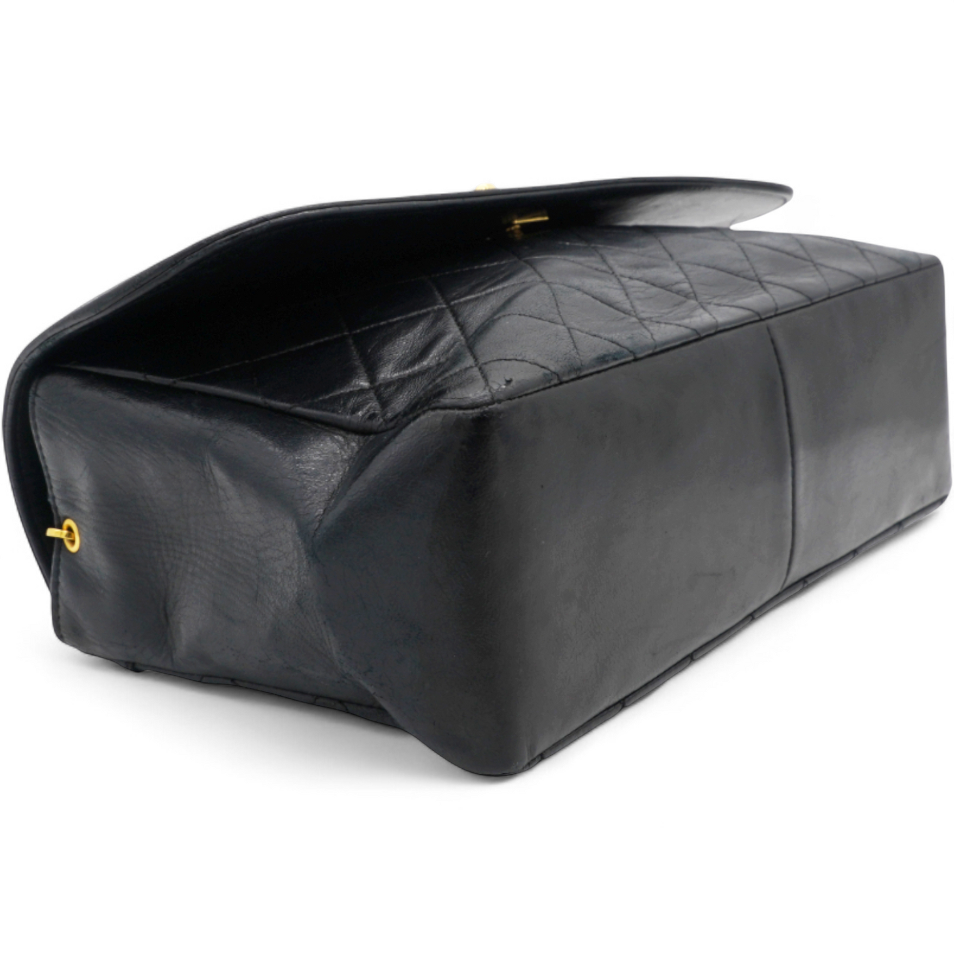 Matelasse Shoulder Bag Black