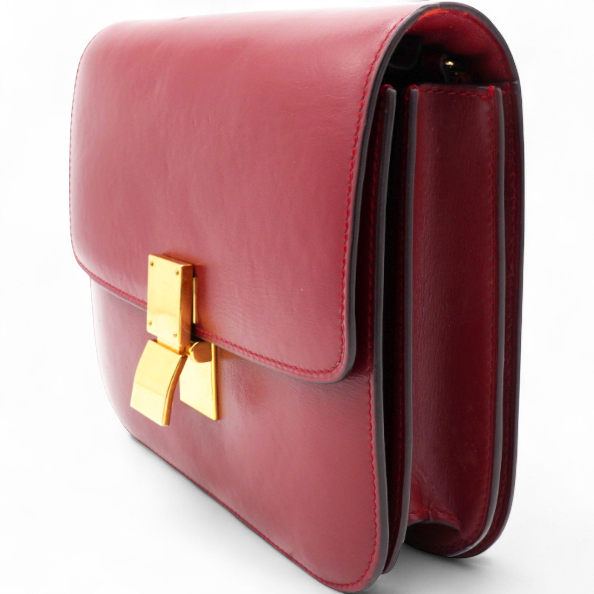 Smooth Calfskin Medium Classic Box Flap Bag Red