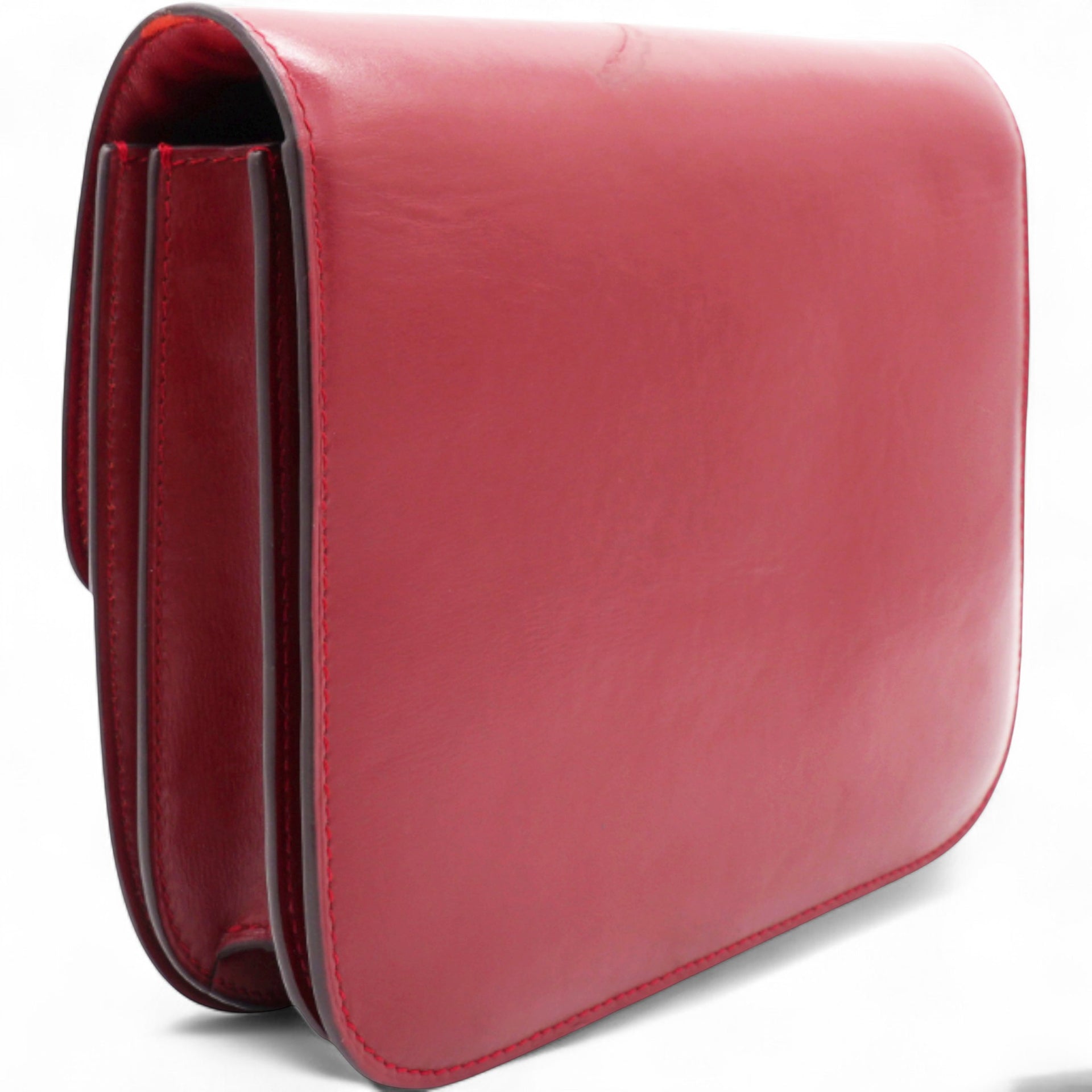 Smooth Calfskin Medium Classic Box Flap Bag Red