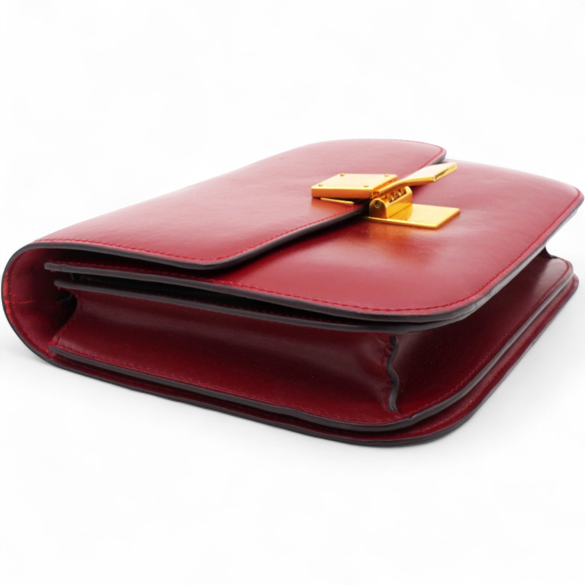 Smooth Calfskin Medium Classic Box Flap Bag Red