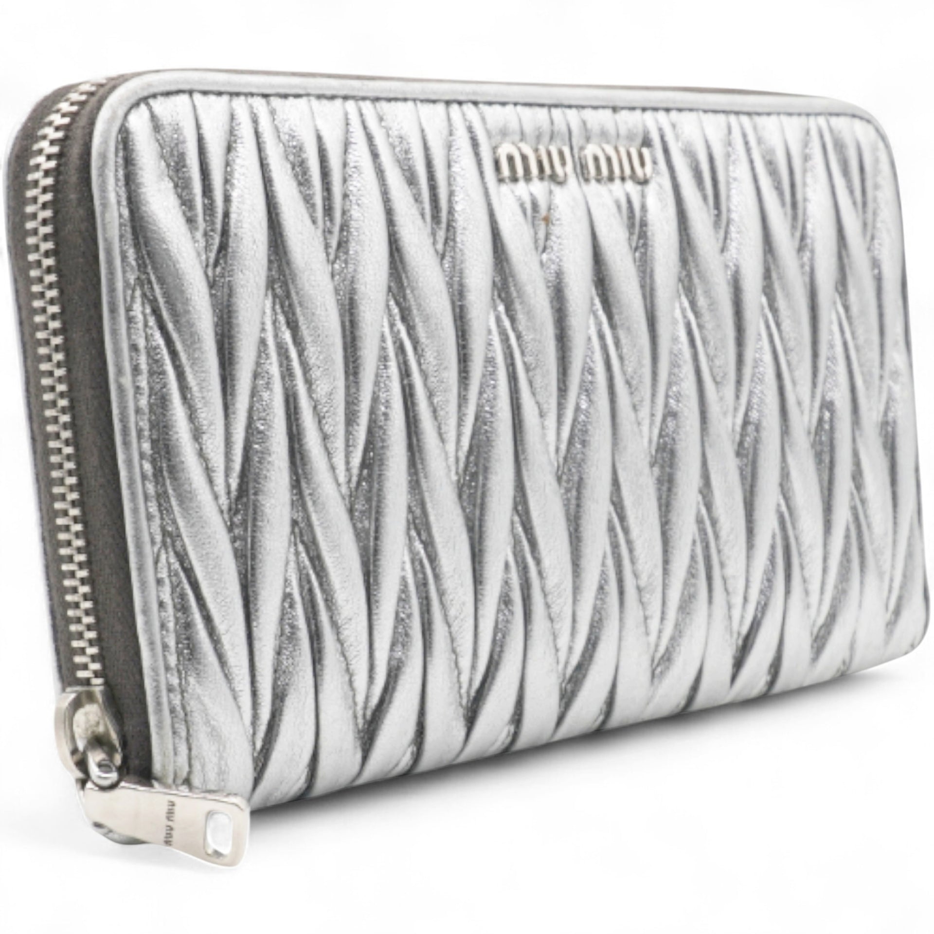 Silver Matelasse Leather Wallet