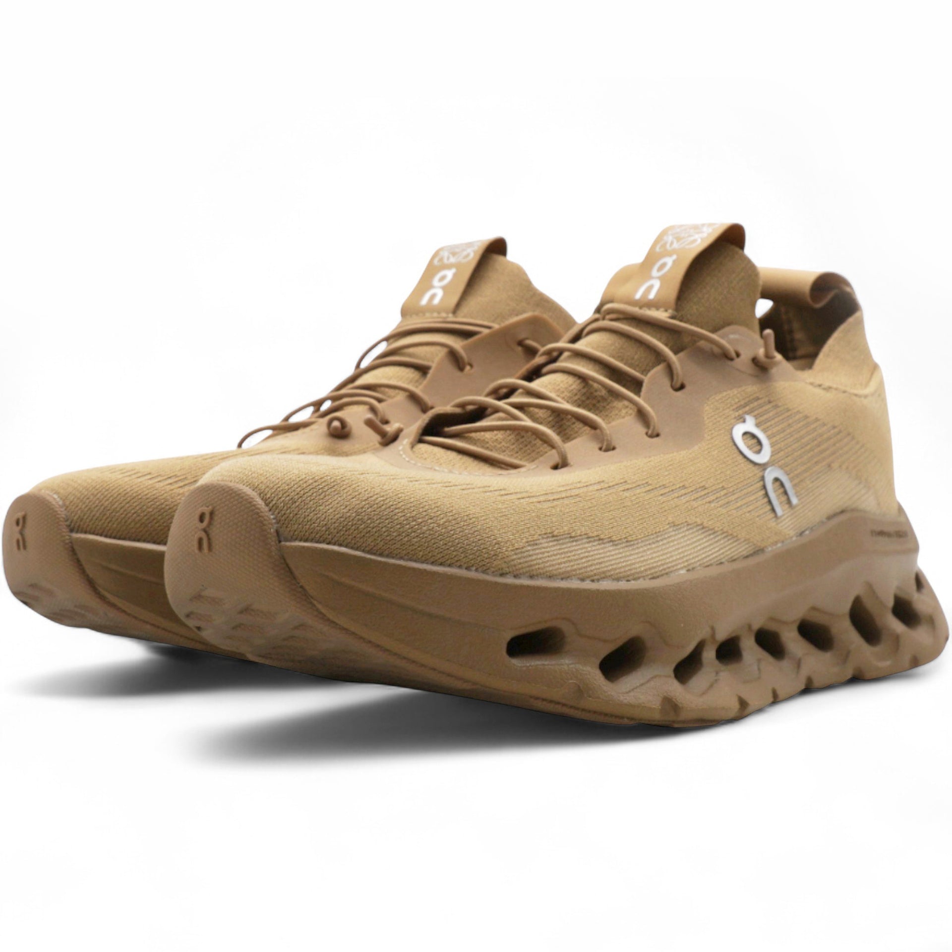 On Running X Loewe Cloudtilt "Dark Sand" Sneakers Size37