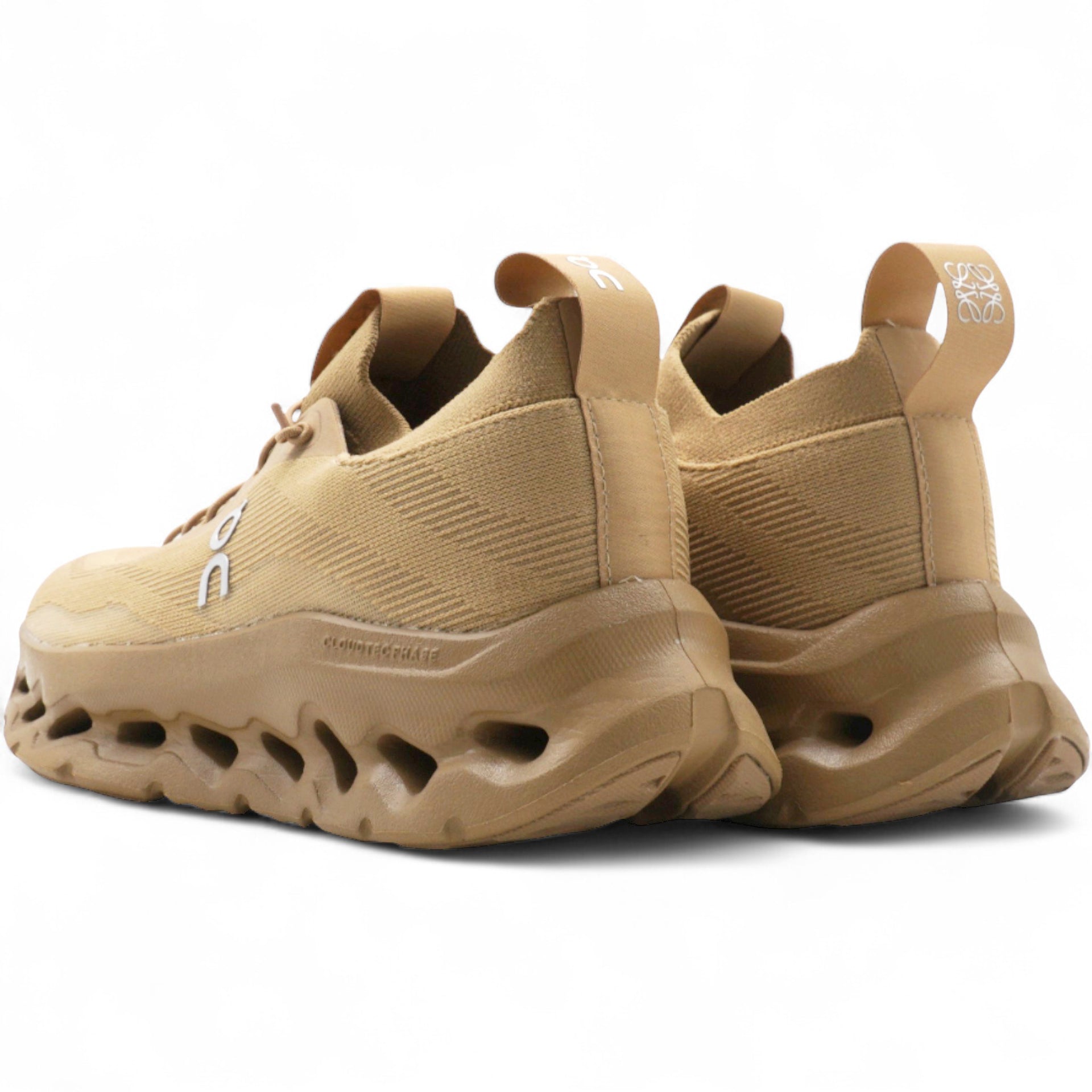 On Running X Loewe Cloudtilt "Dark Sand" Sneakers Size37