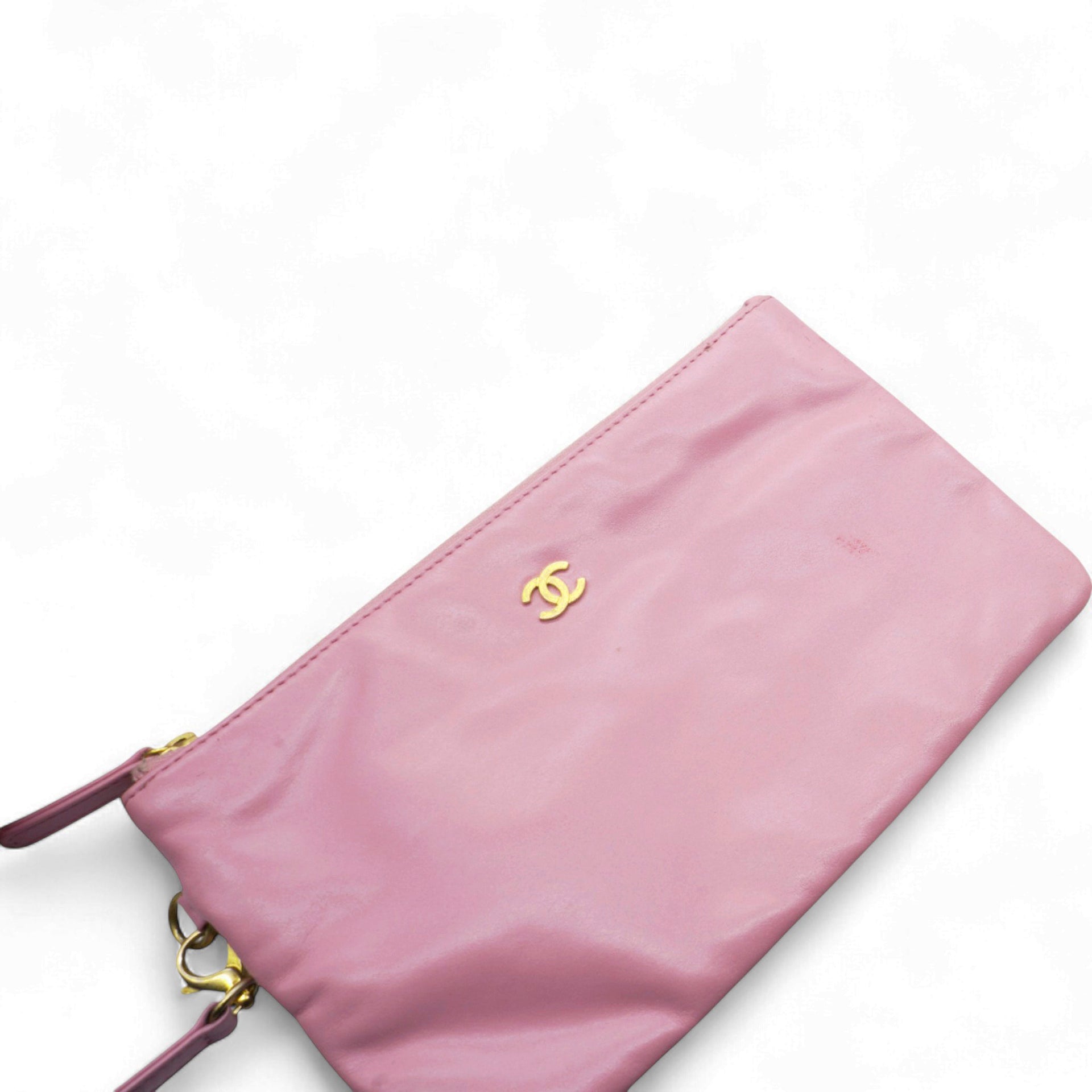 Shiny Quilted Chanel 22 Drawstring Bag Pink large