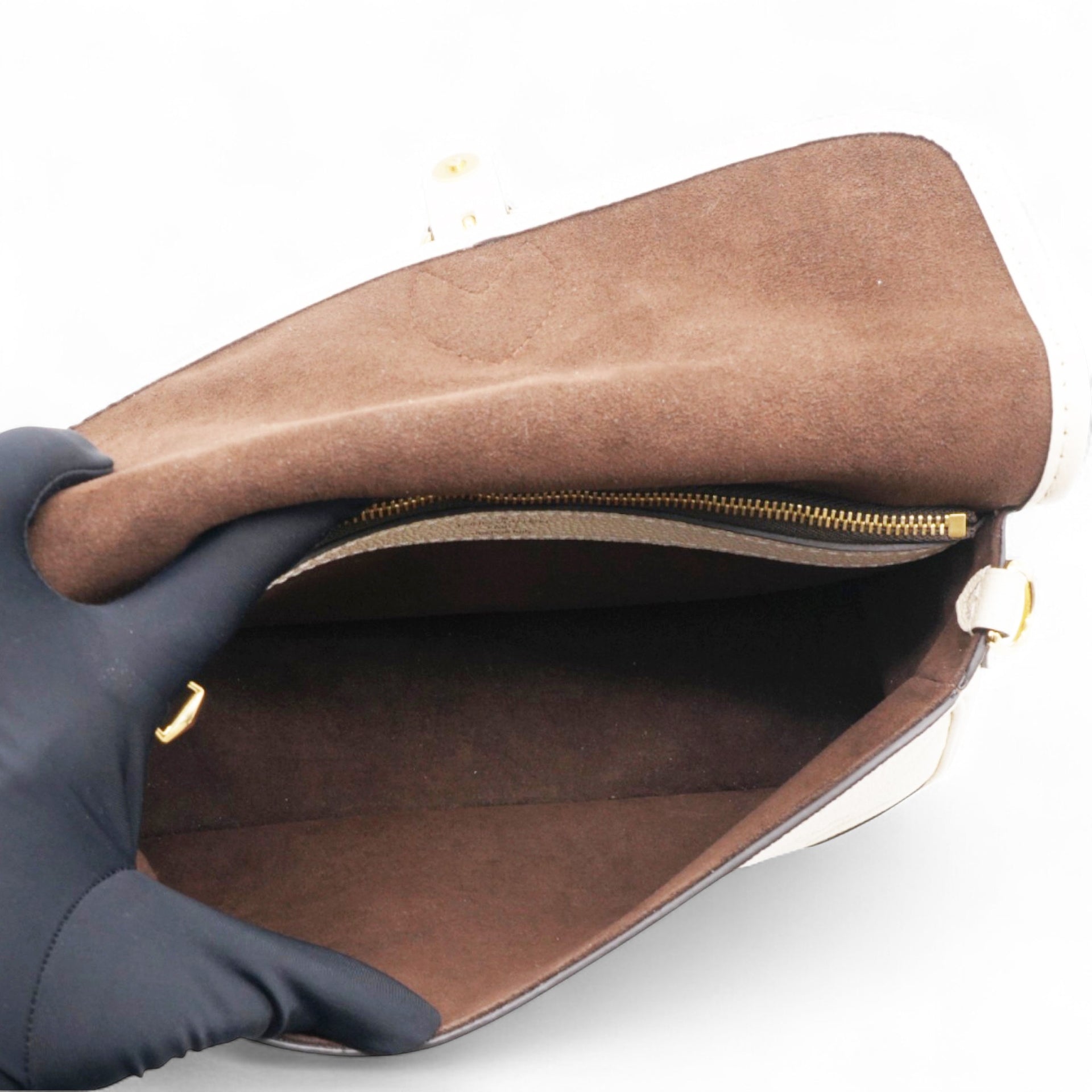 Empreinte Monogram Giant Diane Cream