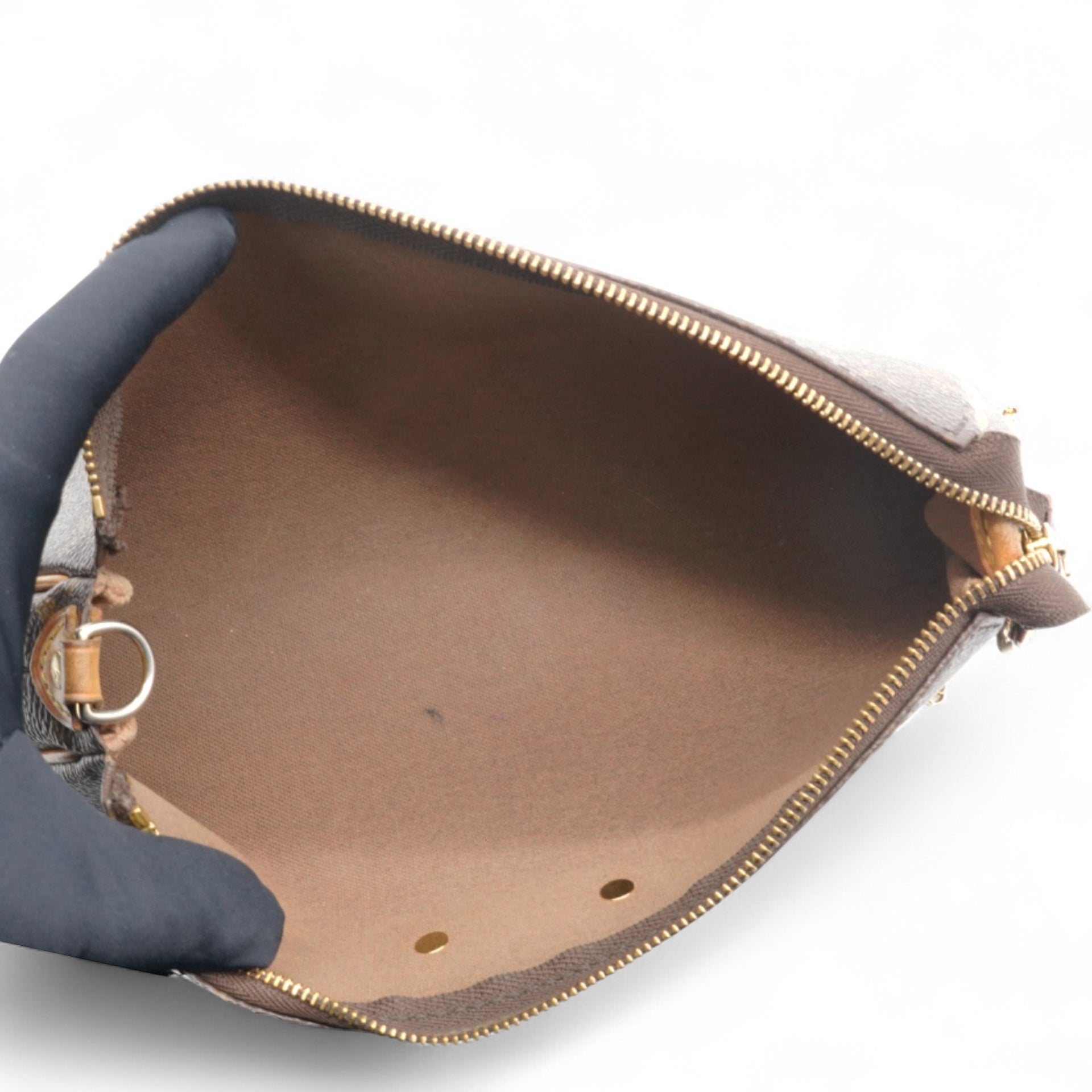 Monogram Eva Clutch Brown