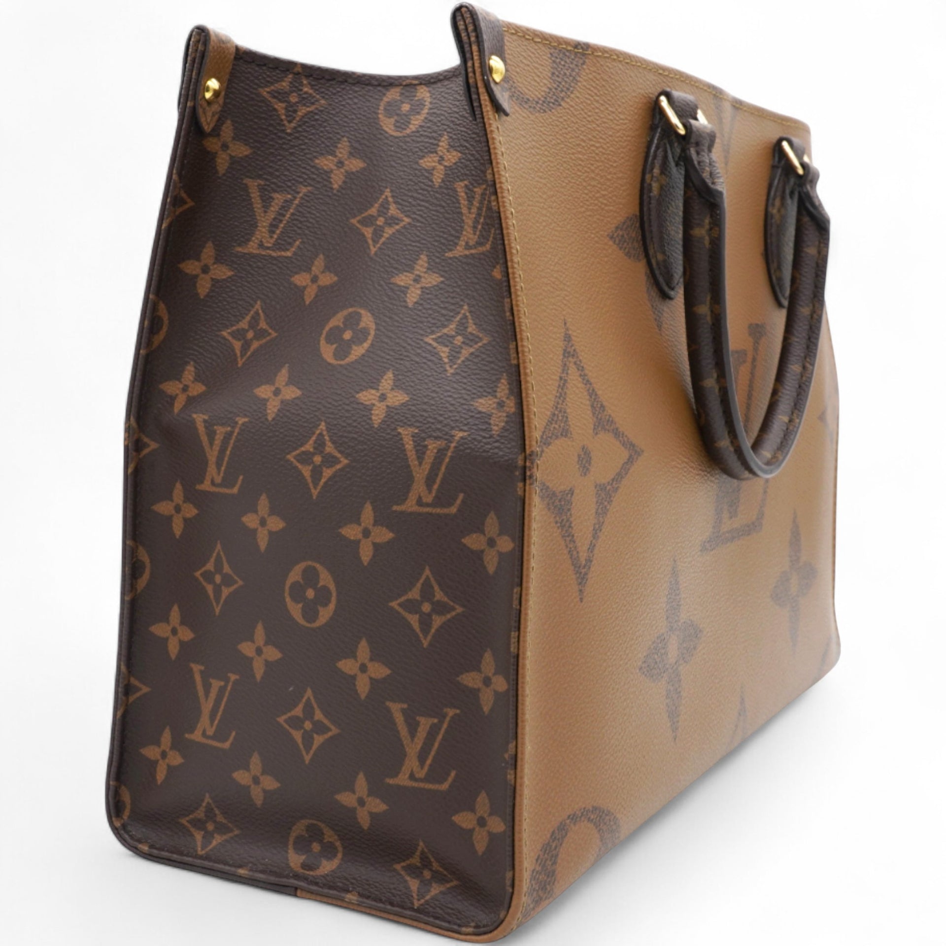 Reverse Monogram Onthego MM Brown