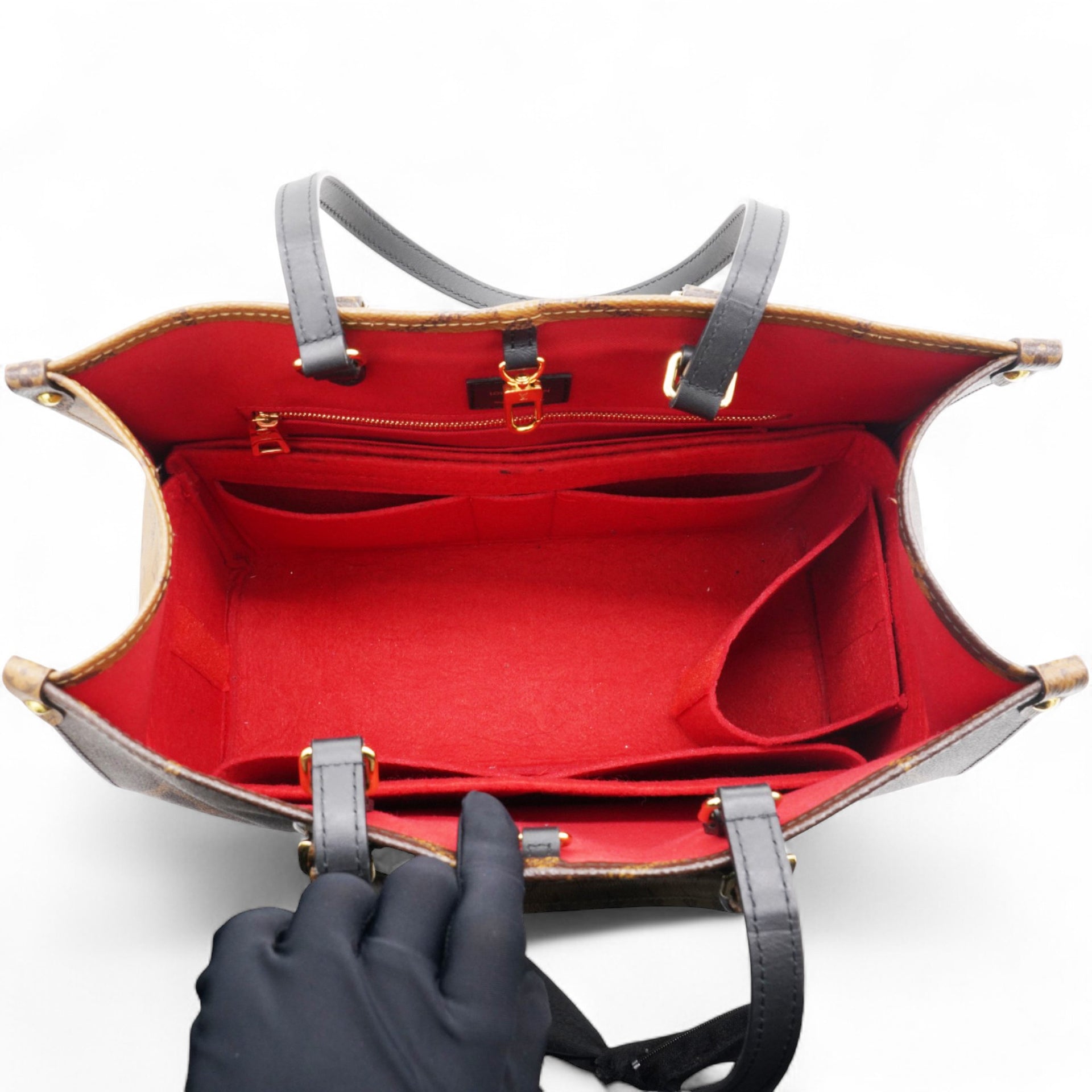 Reverse Monogram Onthego MM Brown