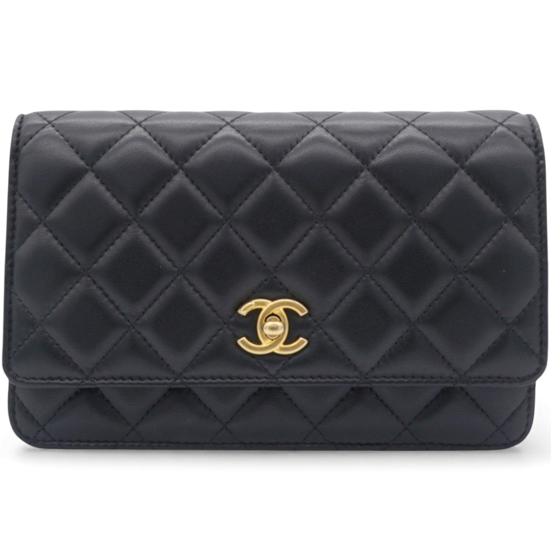 Quilted CC Pearl Crush Wallet on Chain WOC Black