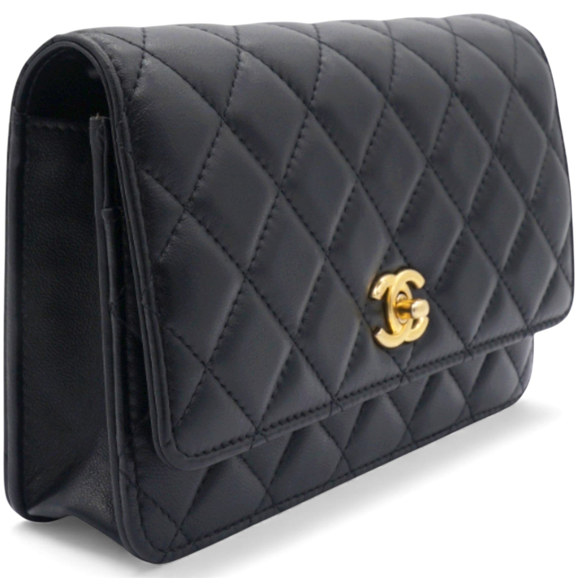 Quilted CC Pearl Crush Wallet on Chain WOC Black