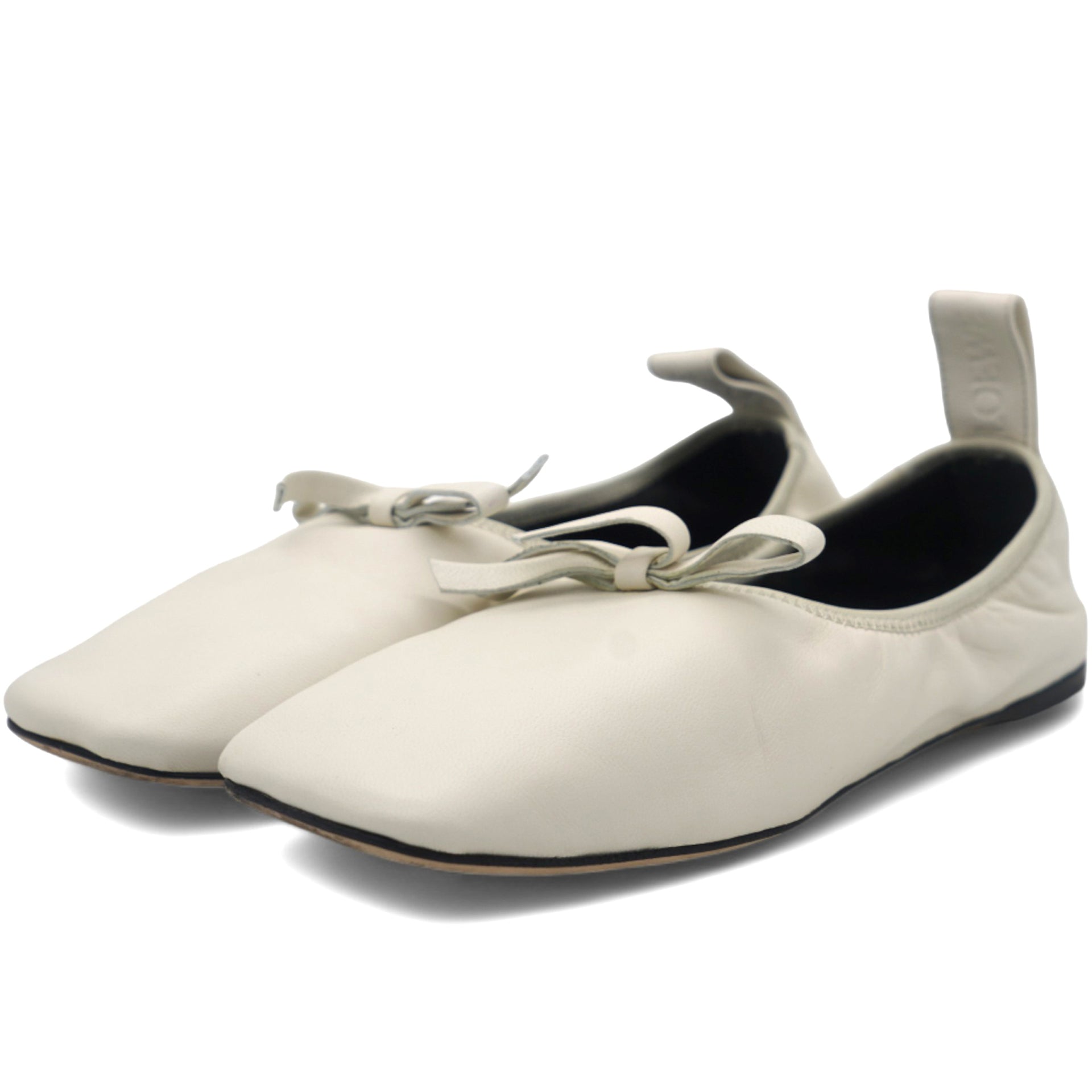 Square-toe Elasticated Leather Ballet Flats In White 37